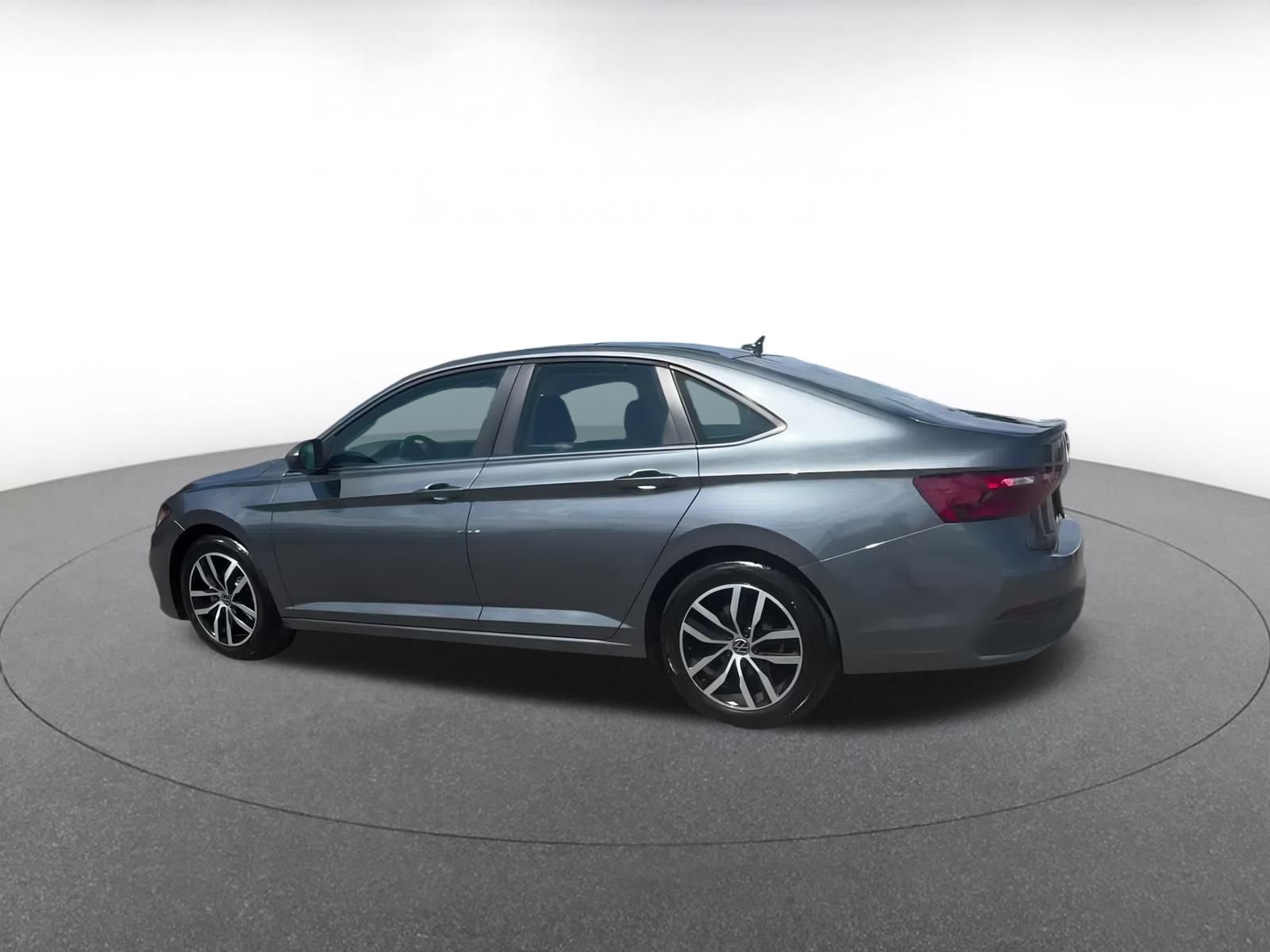 Thumbnail: 2025 Volkswagen Jetta - 10