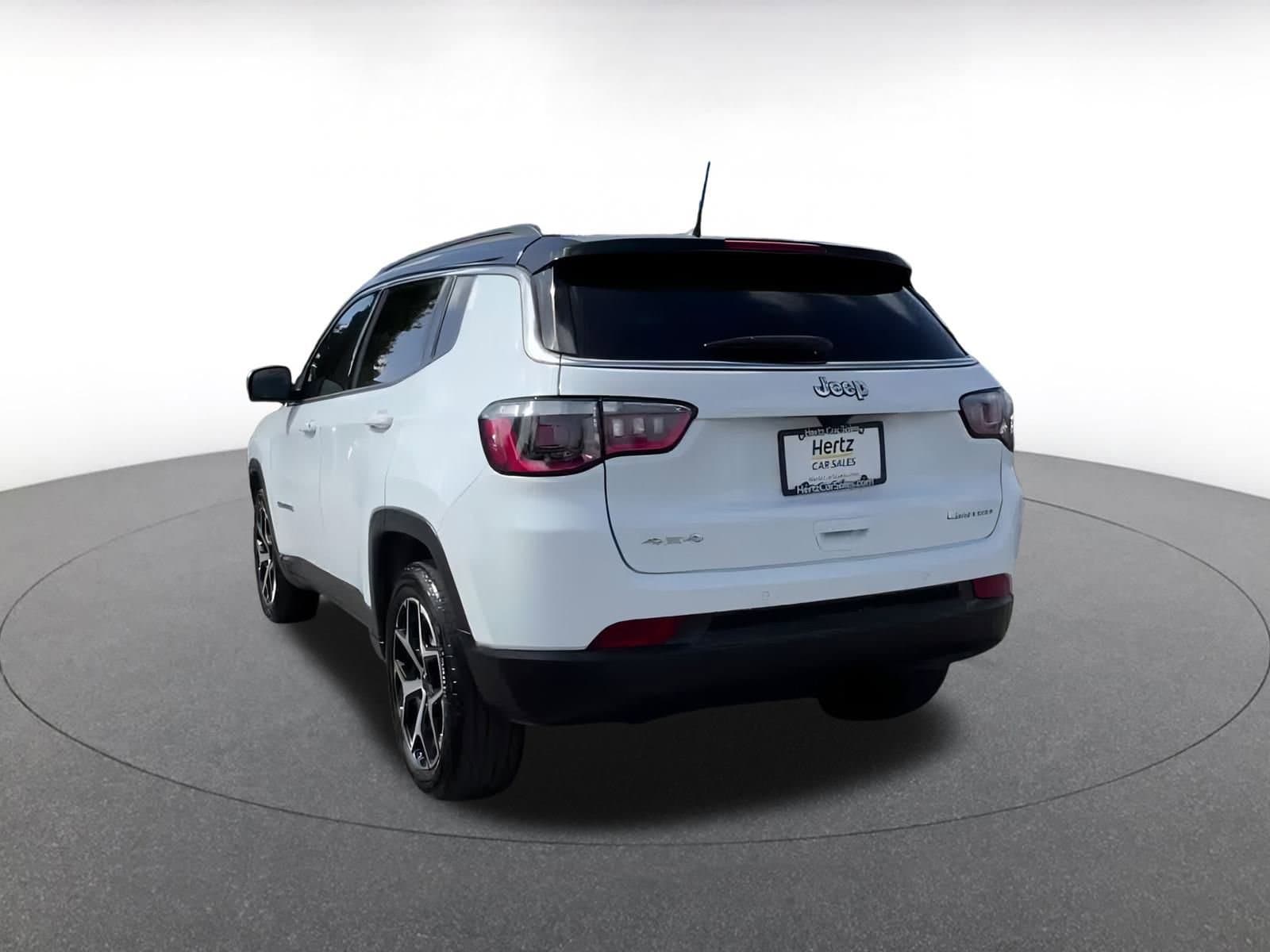 Thumbnail: 2025 Jeep Compass - 11