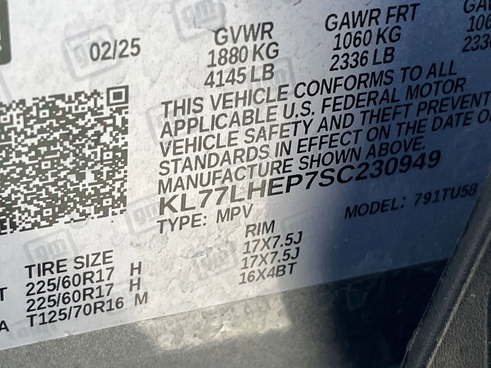 Thumbnail: 2025 Chevrolet Trax - 30