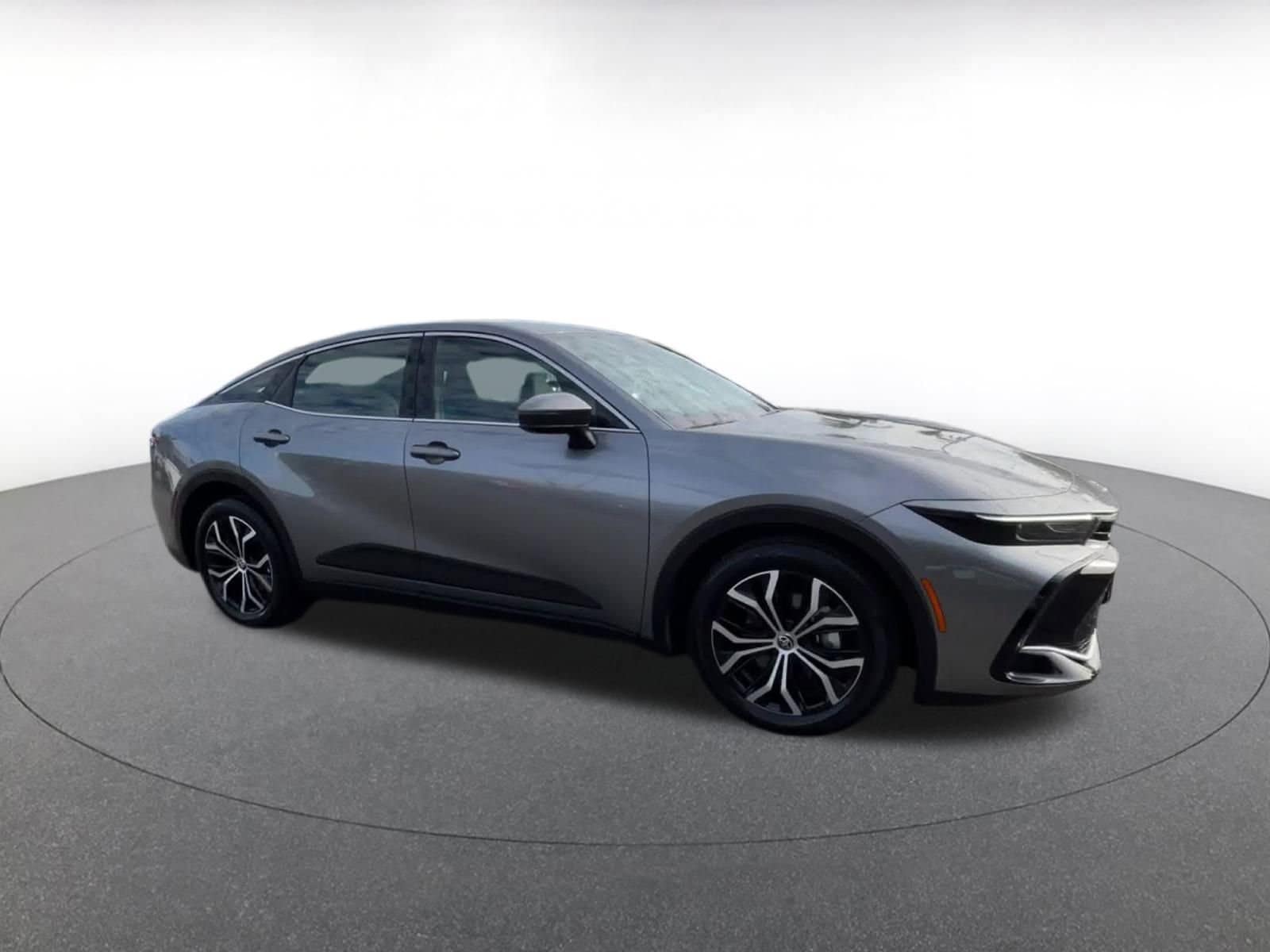 Thumbnail: 2025 Toyota Crown - 2