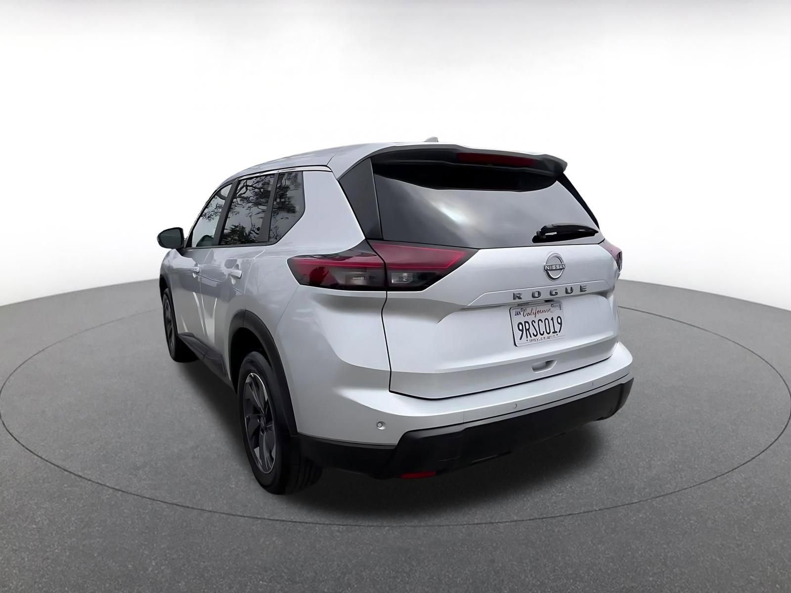 Thumbnail: 2025 Nissan Rogue - 11
