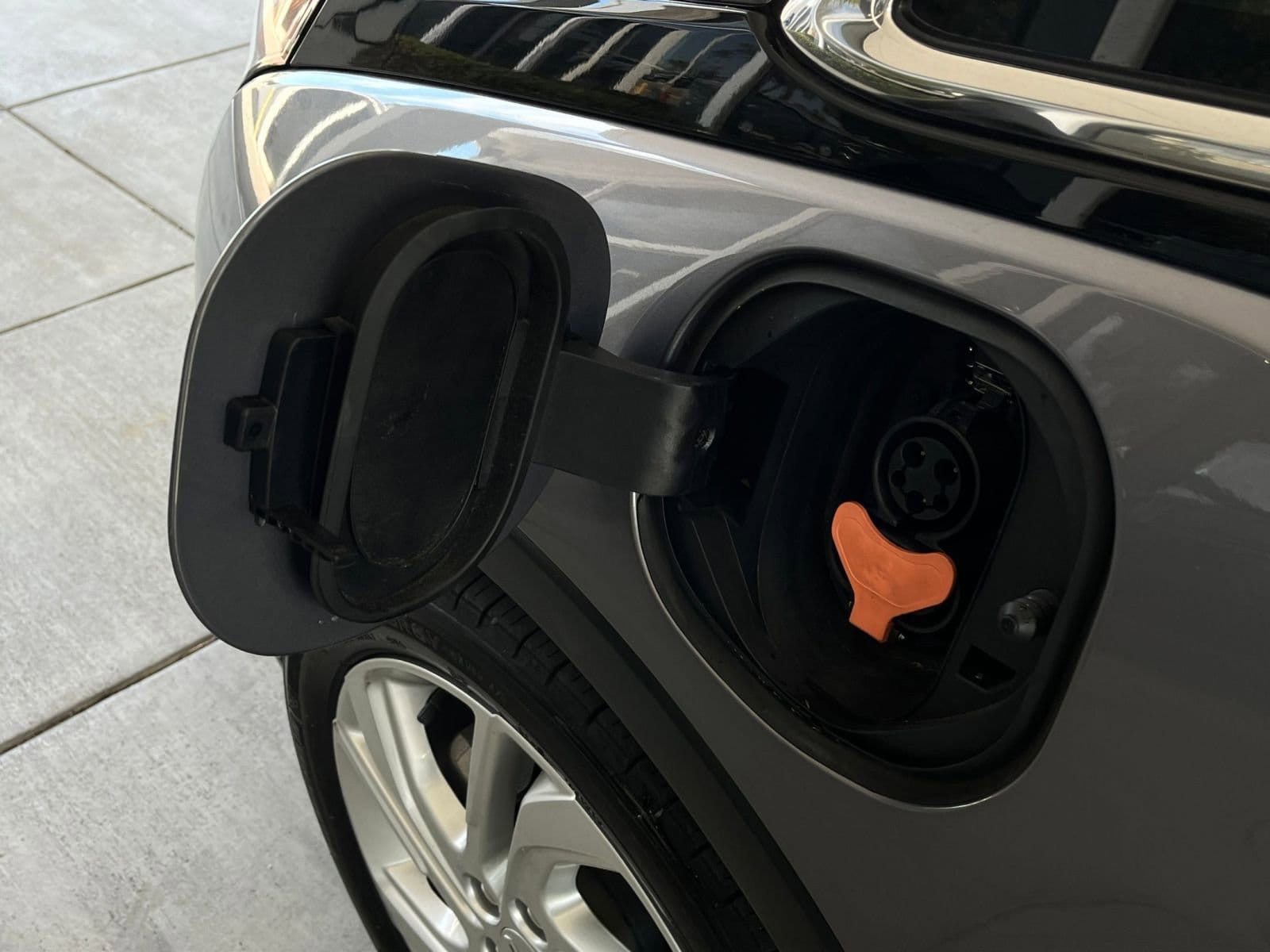 Thumbnail: 2023 Chevrolet Bolt EV - 19