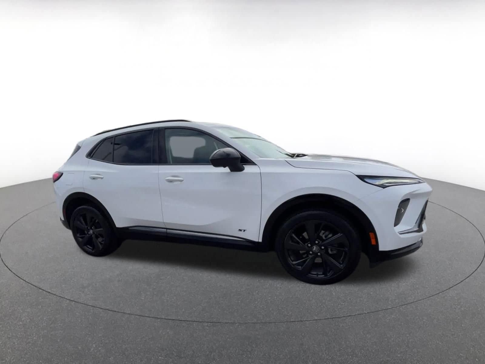 Thumbnail: 2024 Buick Envision - 2