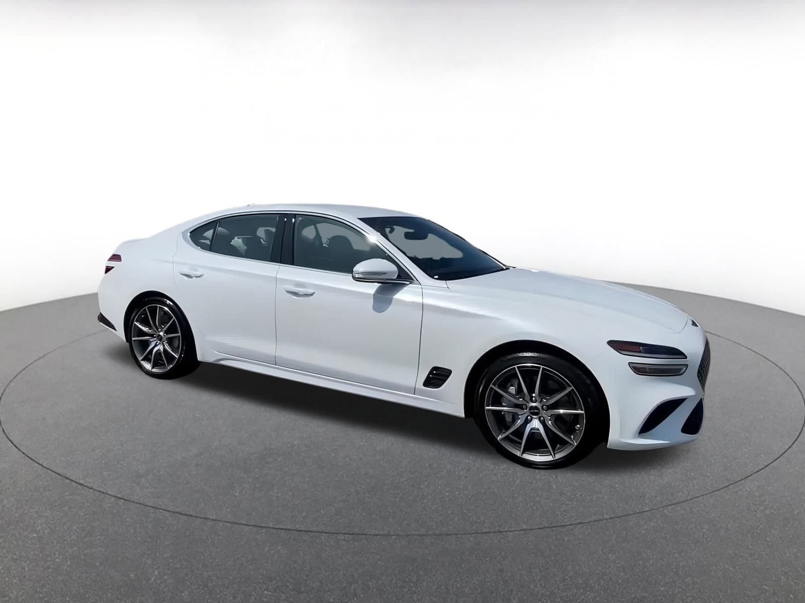 2025 GENESIS G70 Standard