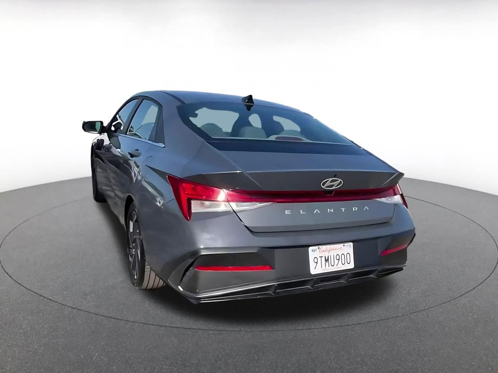 Thumbnail: 2025 Hyundai Elantra - 11