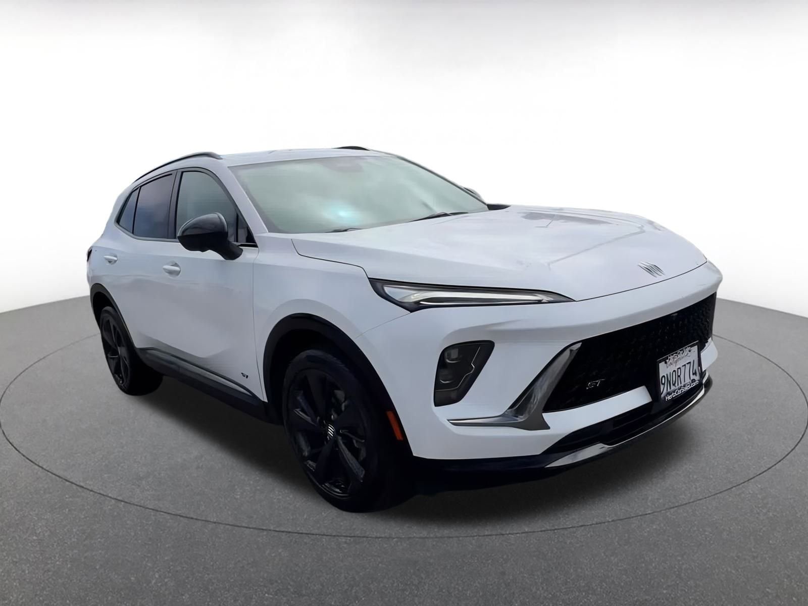 Thumbnail: 2024 Buick Envision - 3