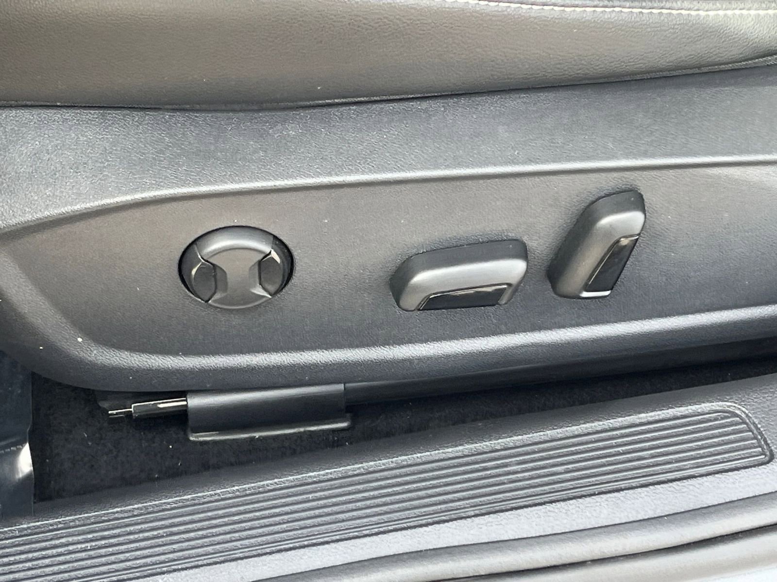 Thumbnail: 2025 Volkswagen Jetta - 23