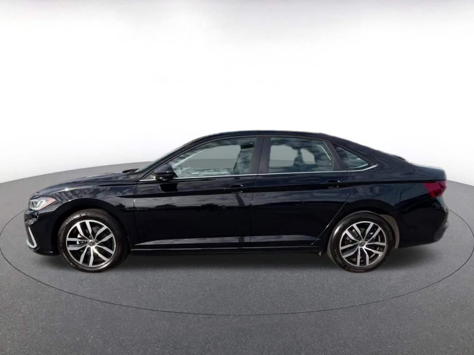 Thumbnail: 2025 Volkswagen Jetta - 9