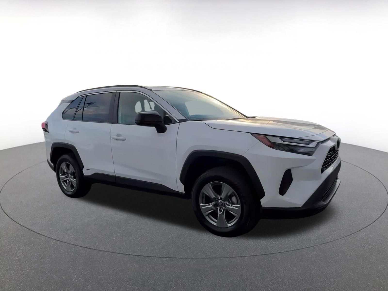 Thumbnail: 2025 Toyota RAV4 - 2
