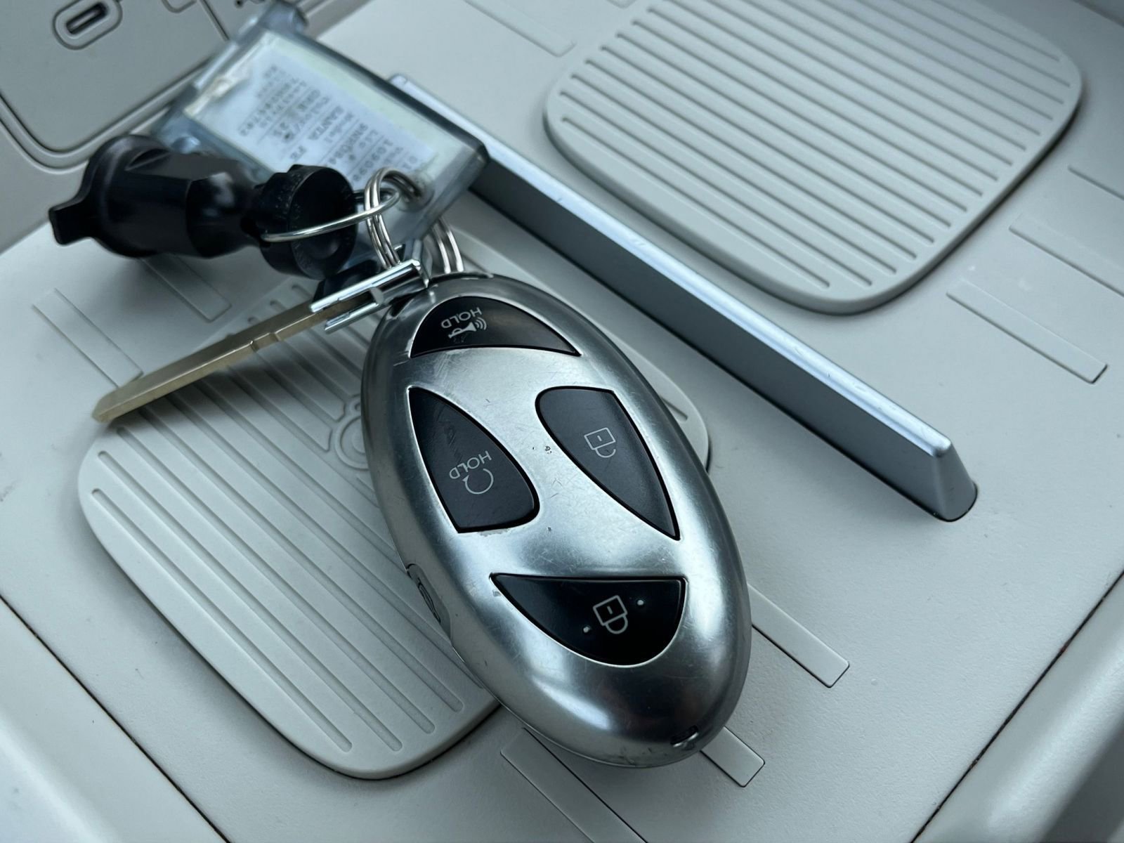 Thumbnail: 2025 Hyundai Santa Fe - 27