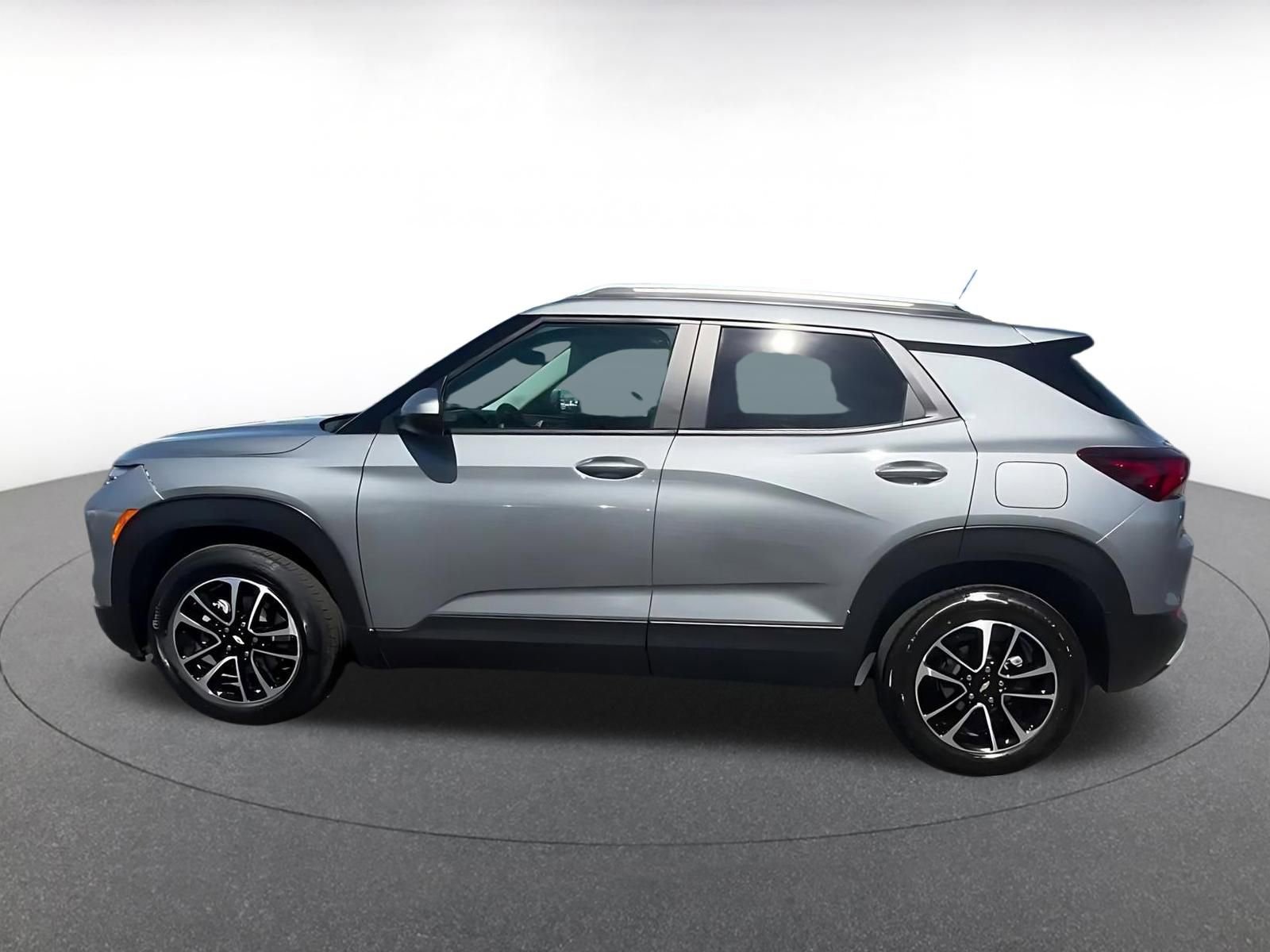 Thumbnail: 2025 Chevrolet TrailBlazer - 9