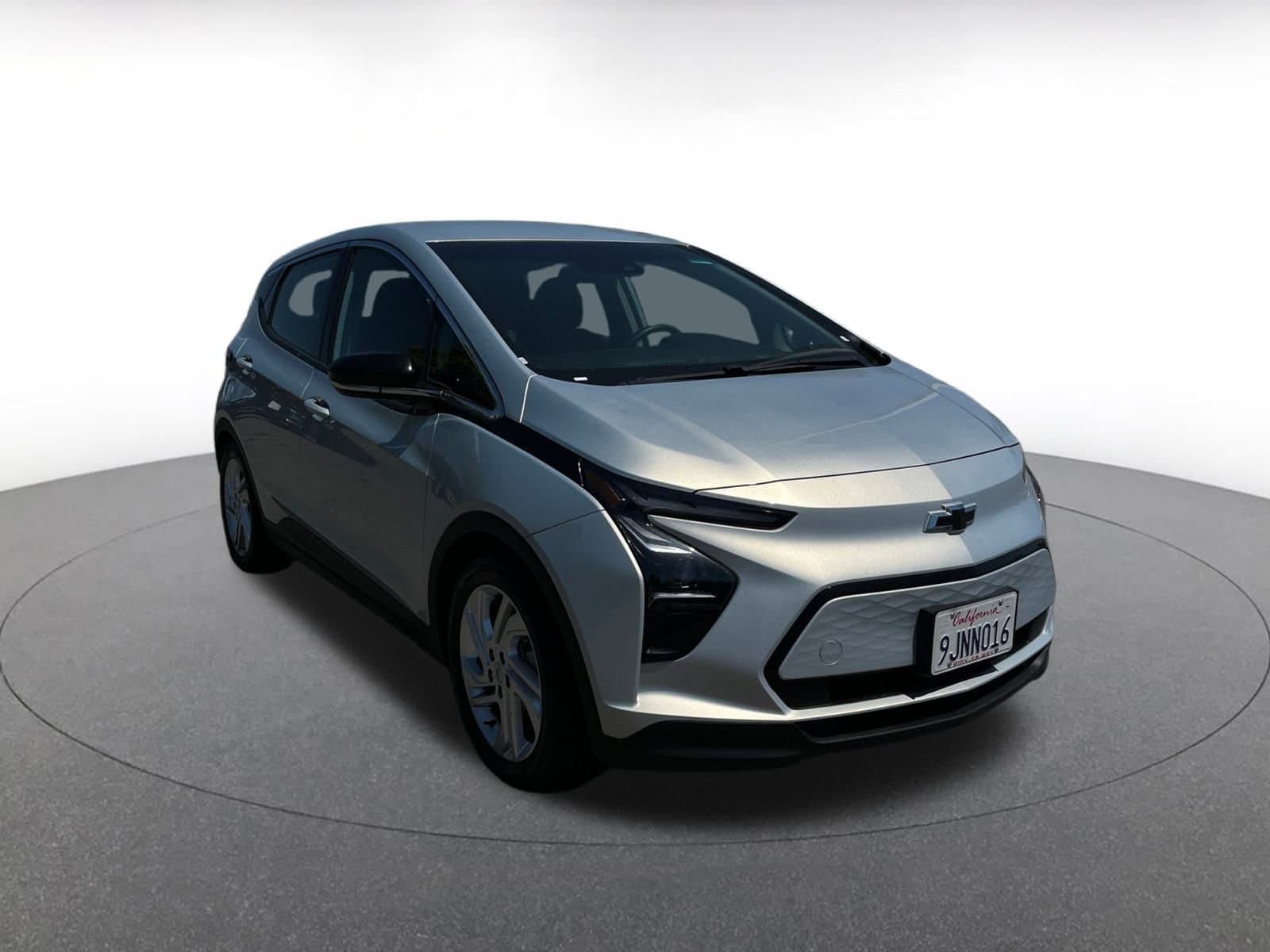 Thumbnail: 2023 Chevrolet Bolt EV - 1