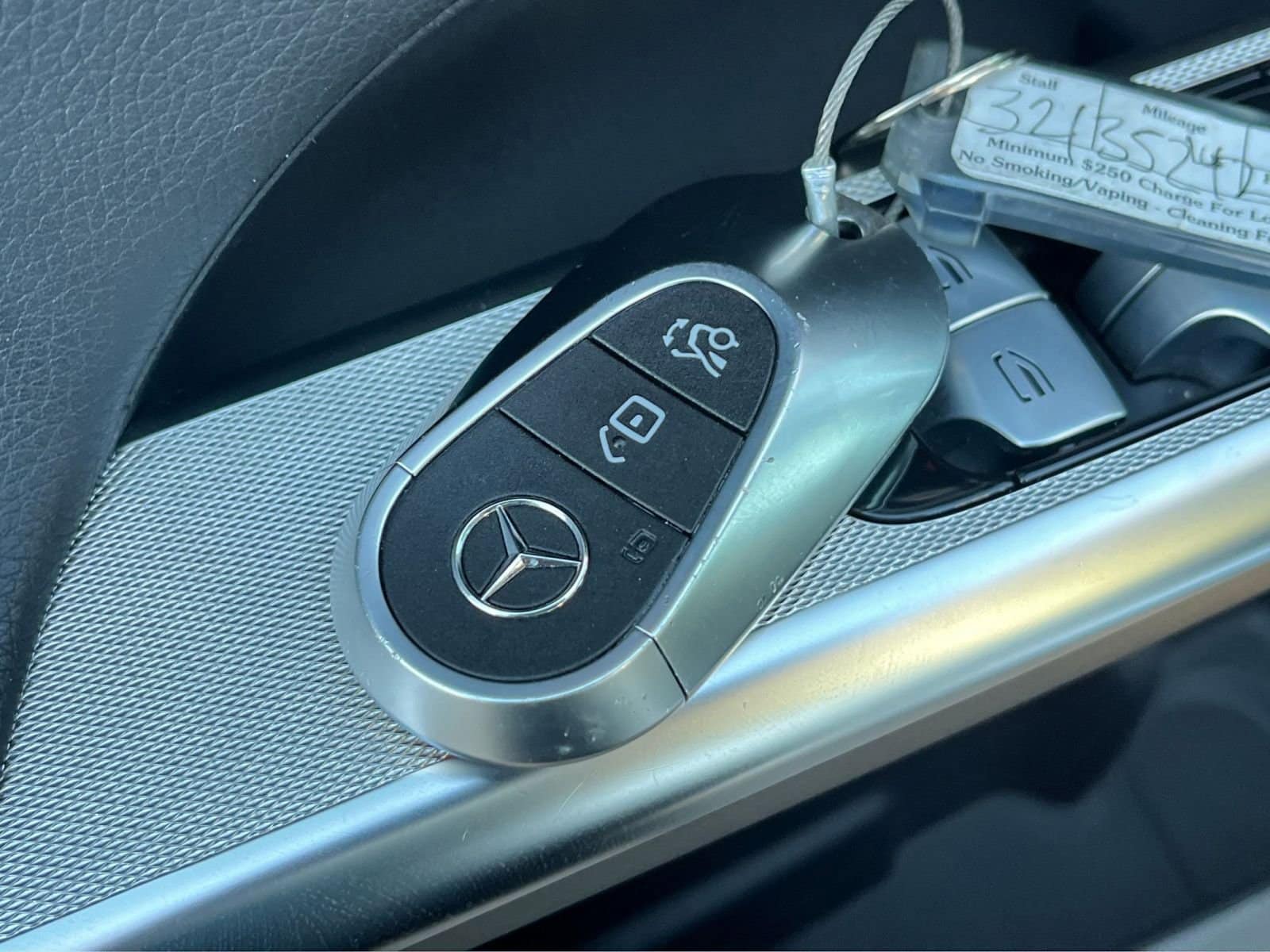 Thumbnail: 2024 Mercedes-Benz GLC - 22