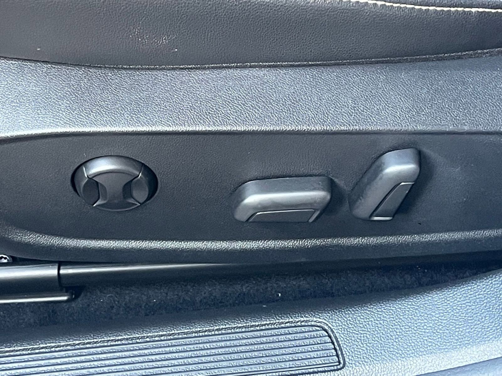 Thumbnail: 2025 Volkswagen Jetta - 23