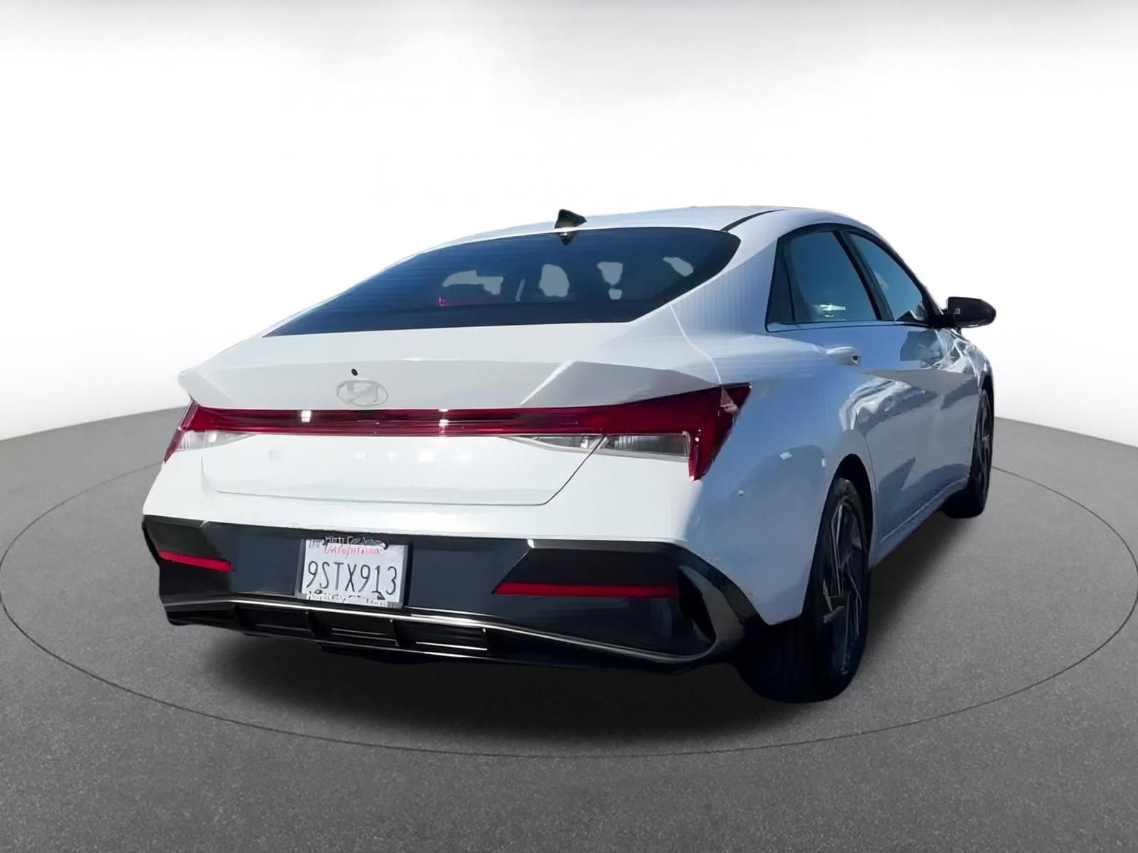 Thumbnail: 2025 Hyundai Elantra - 14