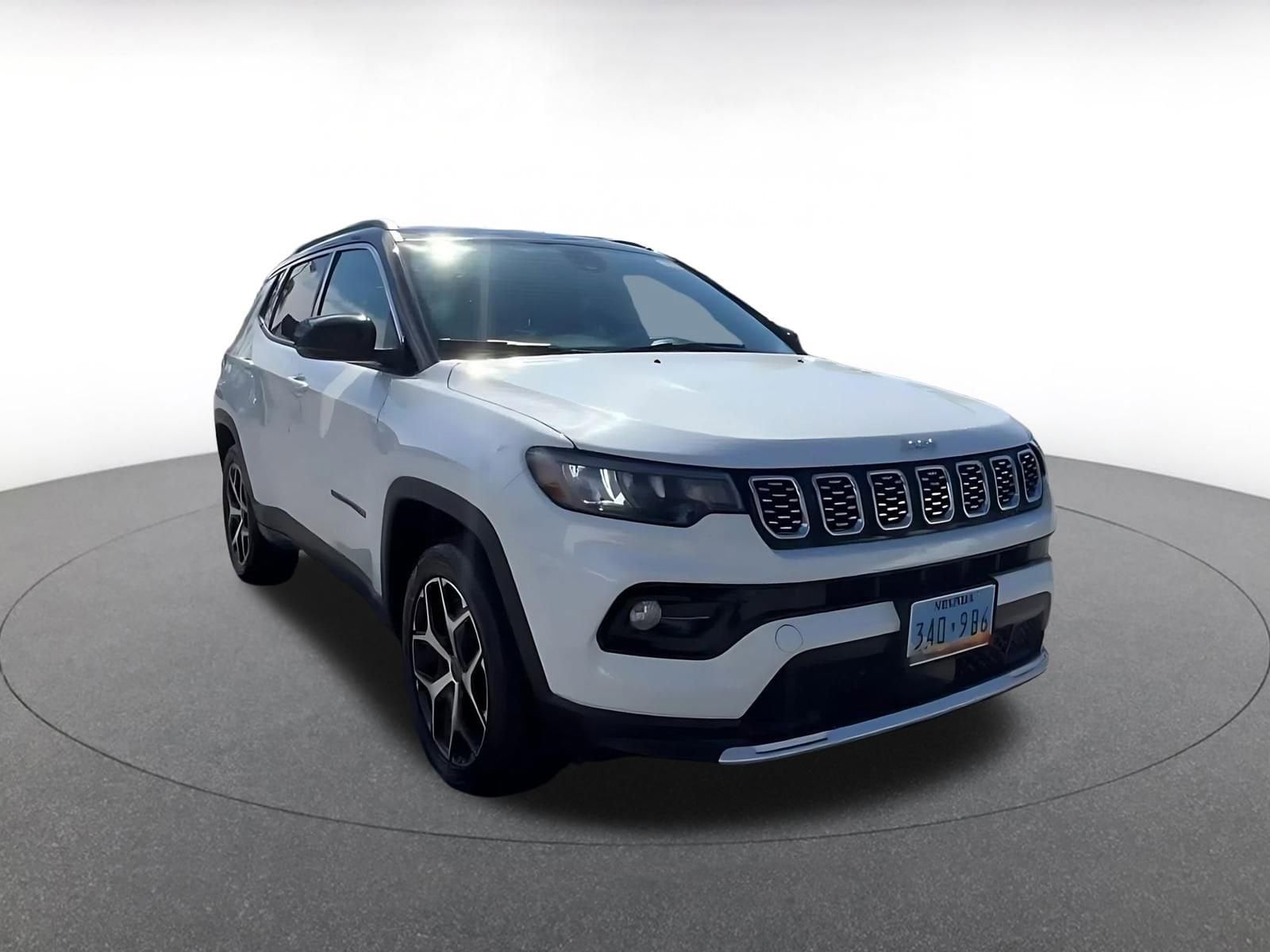 Thumbnail: 2025 Jeep Compass - 3