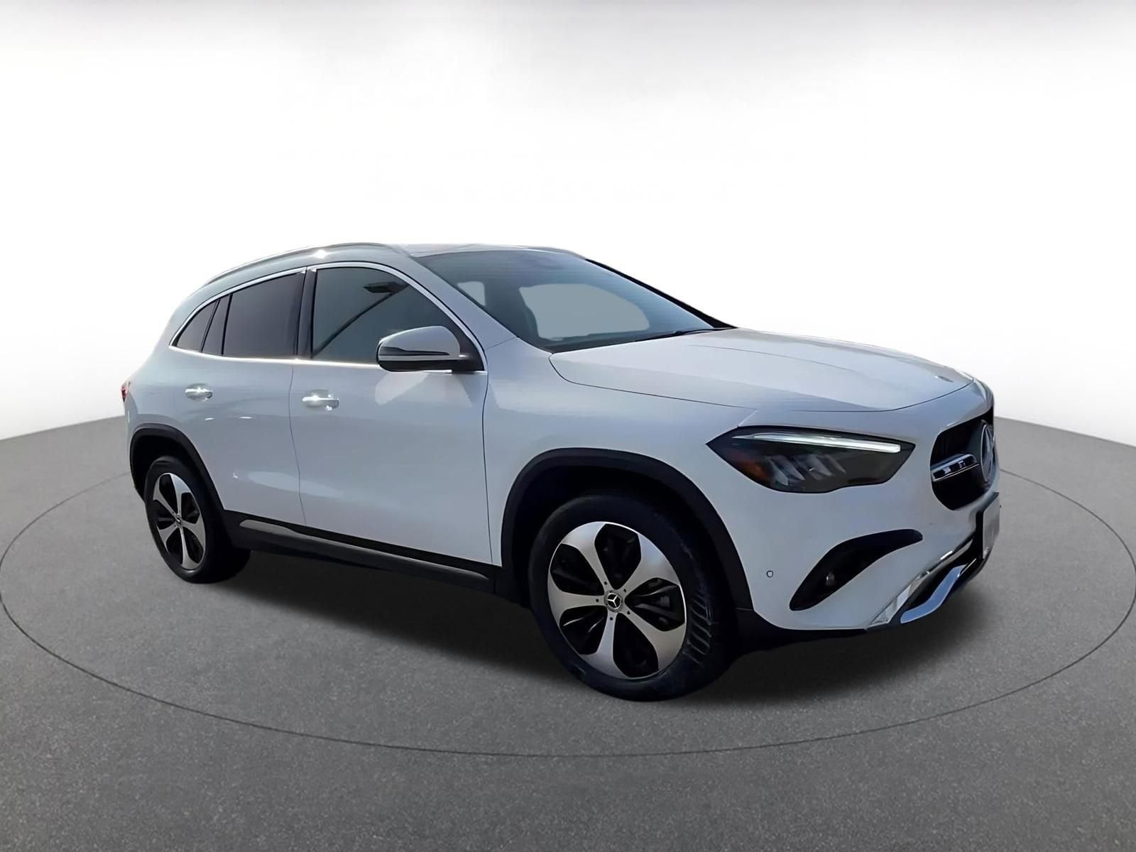 Thumbnail: 2025 Mercedes-Benz GLA - 2