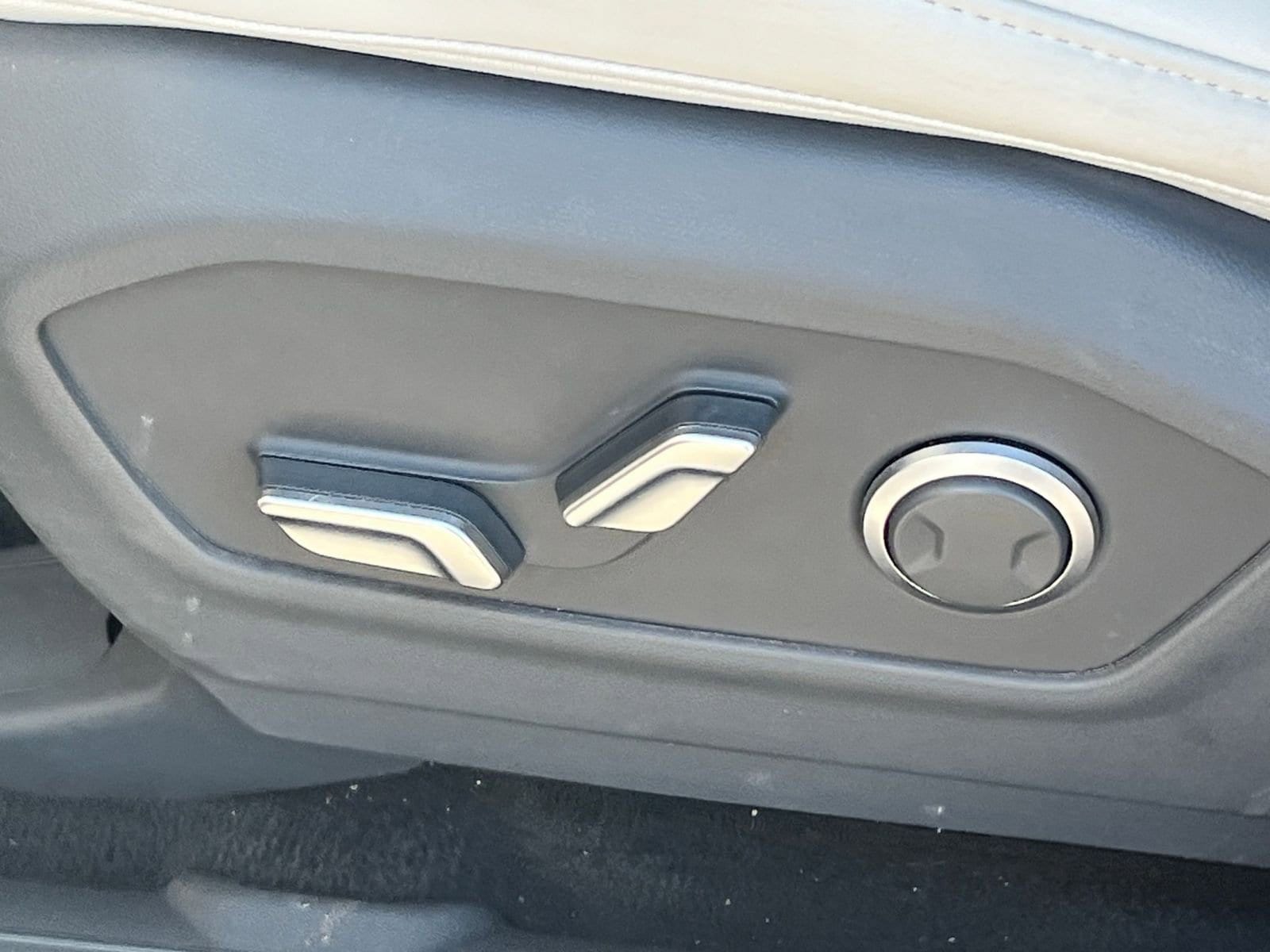 Thumbnail: 2025 Hyundai Santa Fe - 25