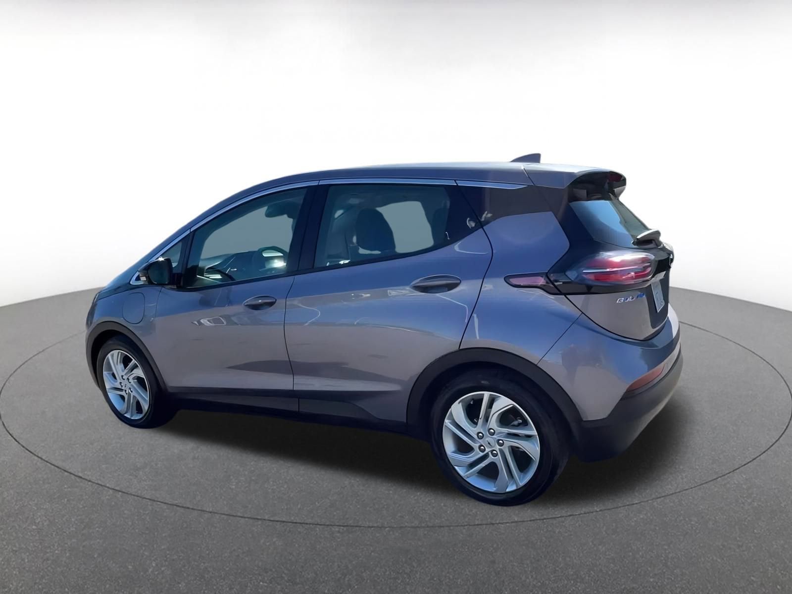 Thumbnail: 2023 Chevrolet Bolt EV - 8