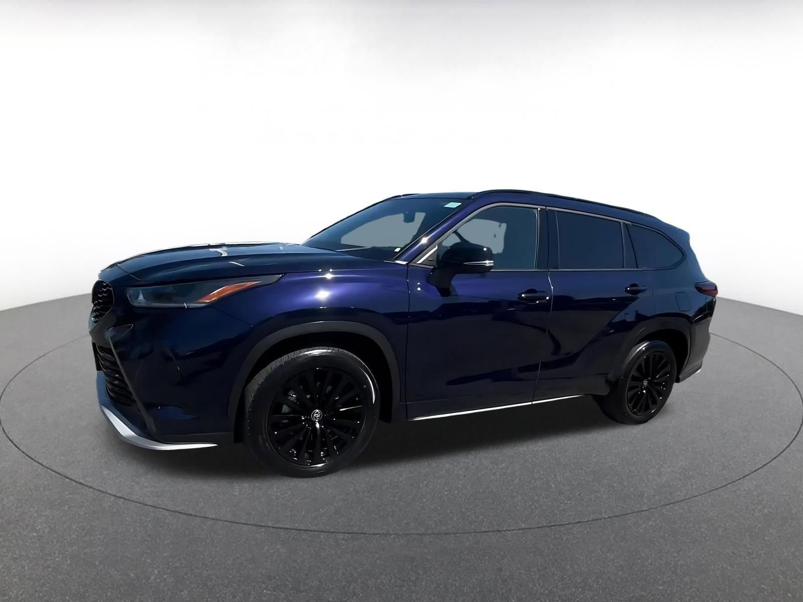 Thumbnail: 2025 Toyota Highlander - 8