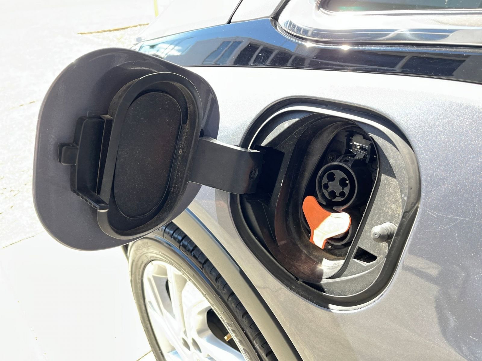 Thumbnail: 2023 Chevrolet Bolt EV - 19