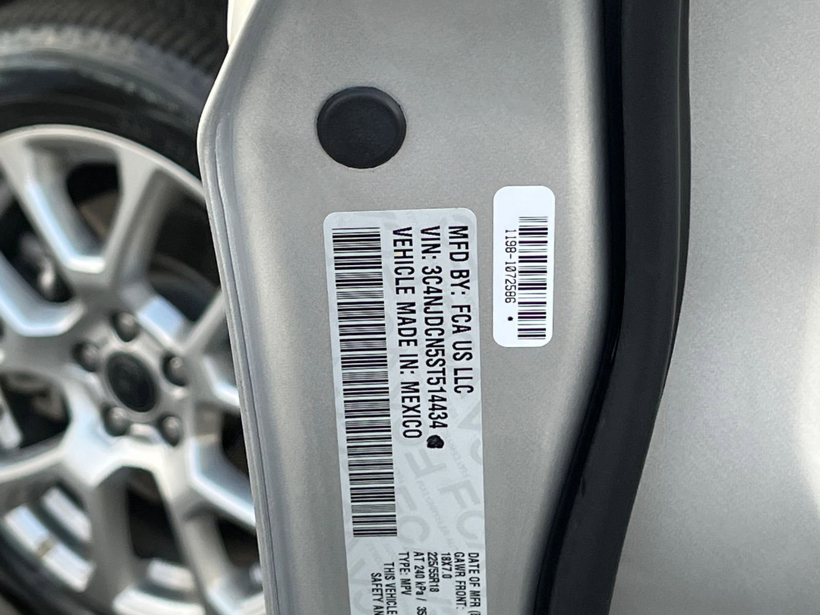 Thumbnail: 2025 Jeep Compass - 29