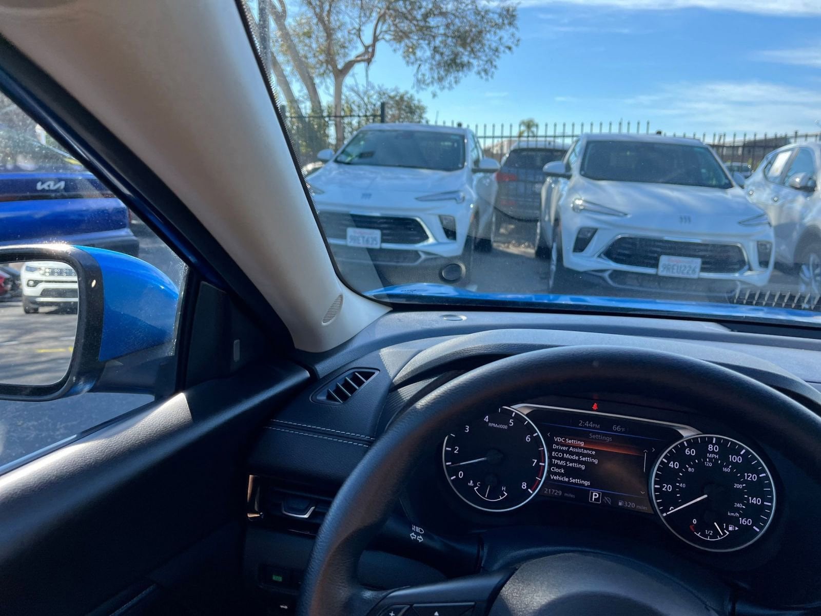 Thumbnail: 2025 Nissan Sentra - 34