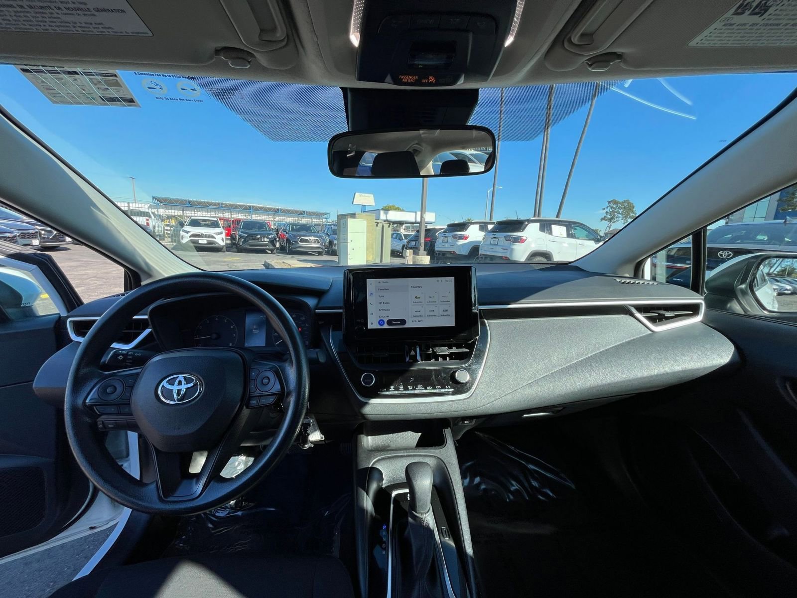 Thumbnail: 2023 Toyota Corolla - 34