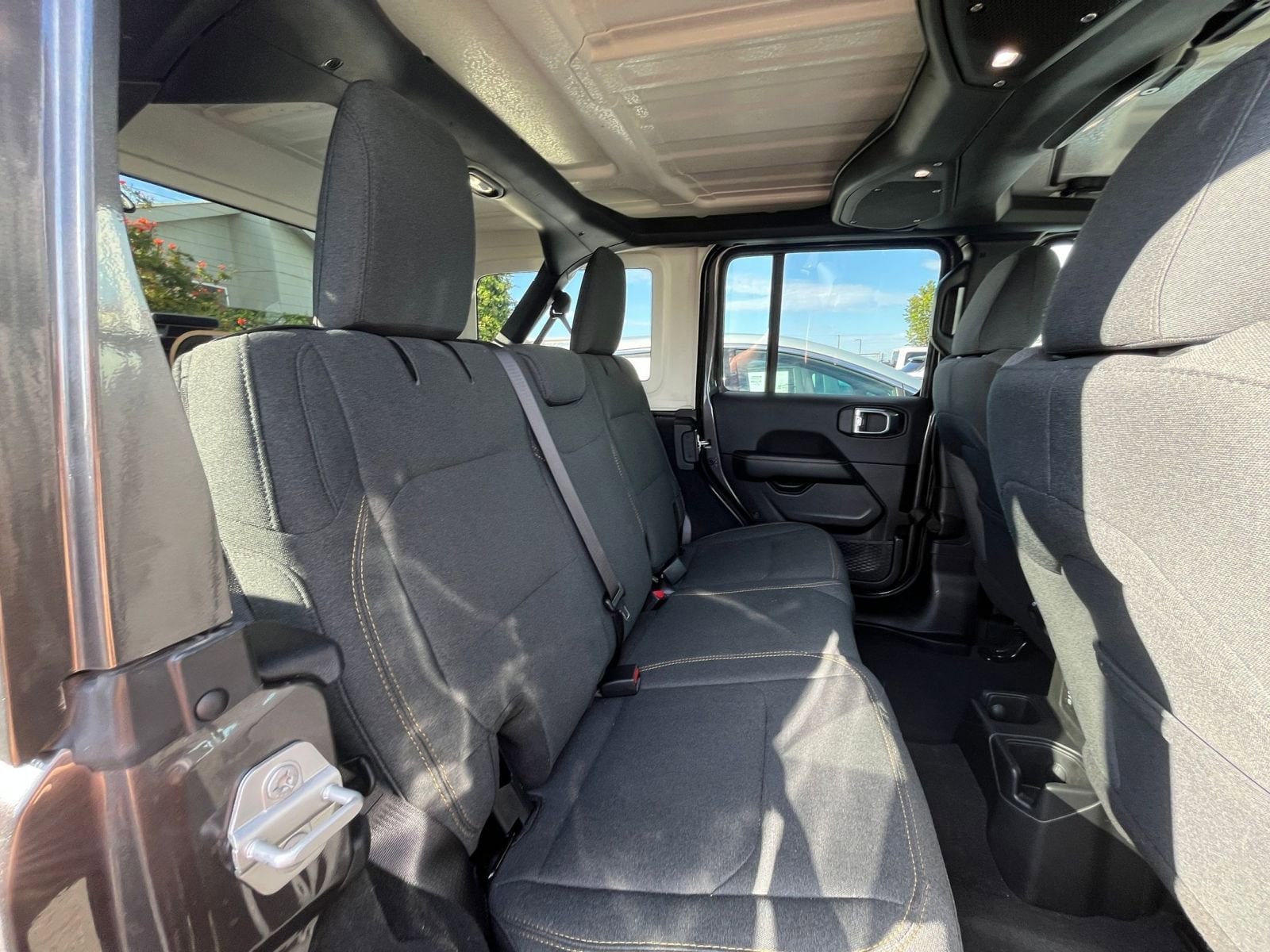 Thumbnail: 2025 Jeep Wrangler - 27