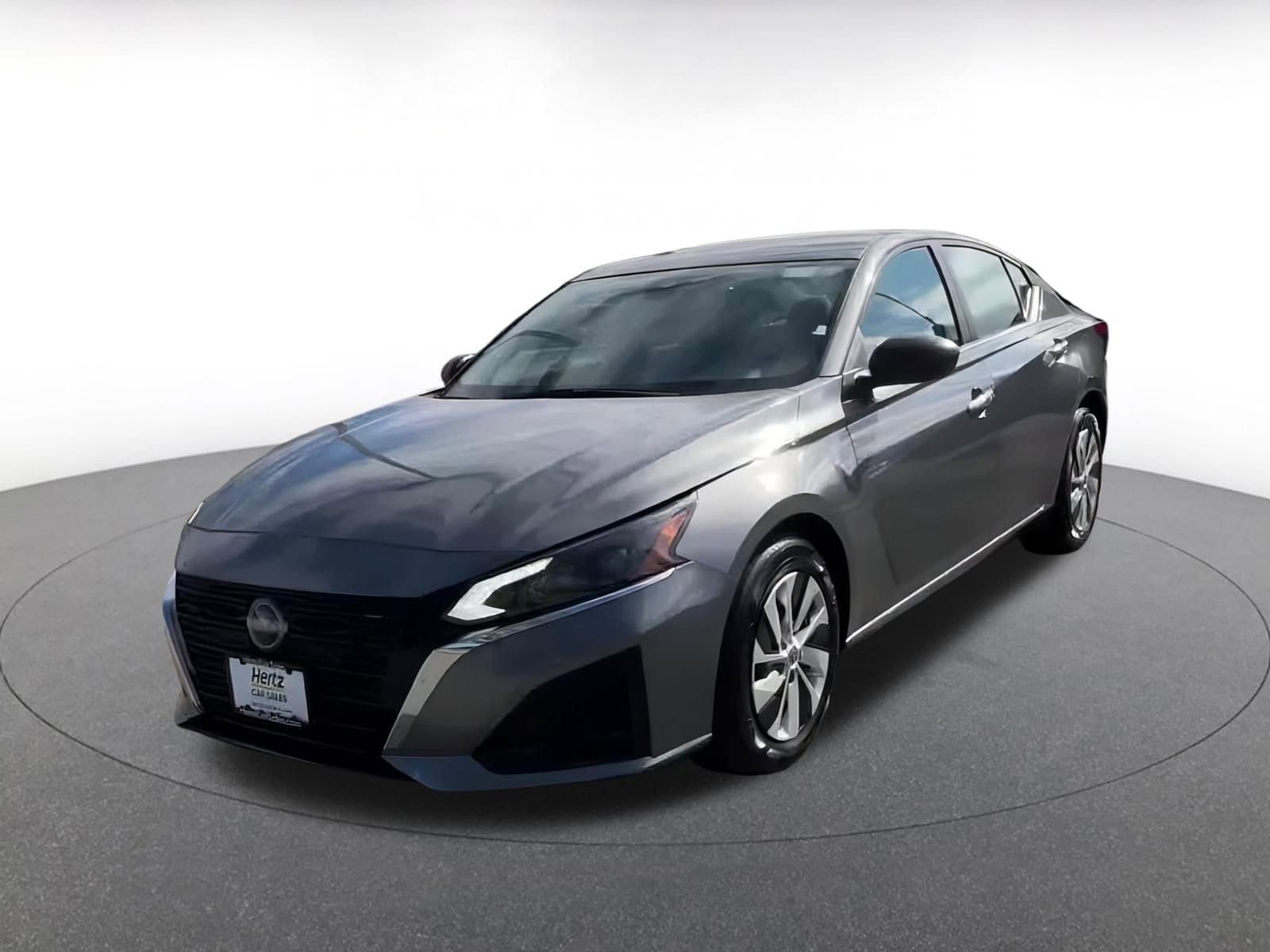 Thumbnail: 2024 Nissan Altima - 5