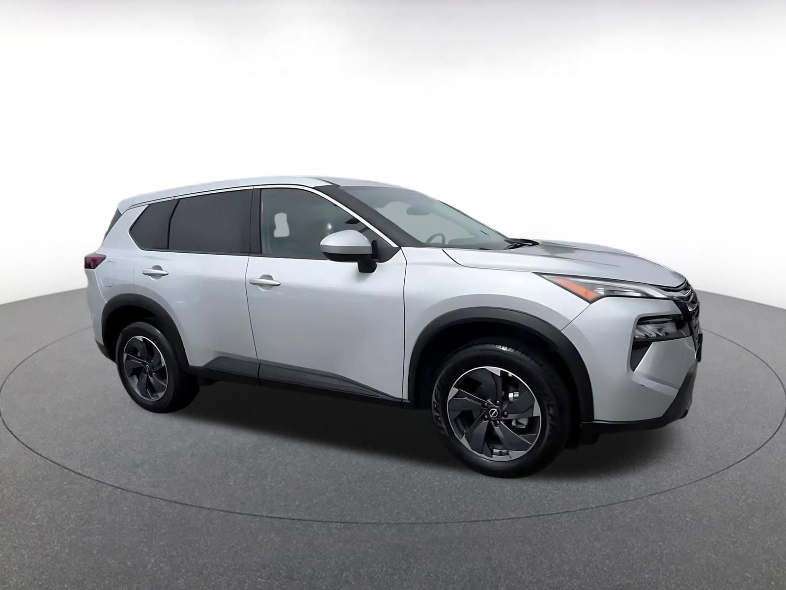 Thumbnail: 2025 Nissan Rogue - 2