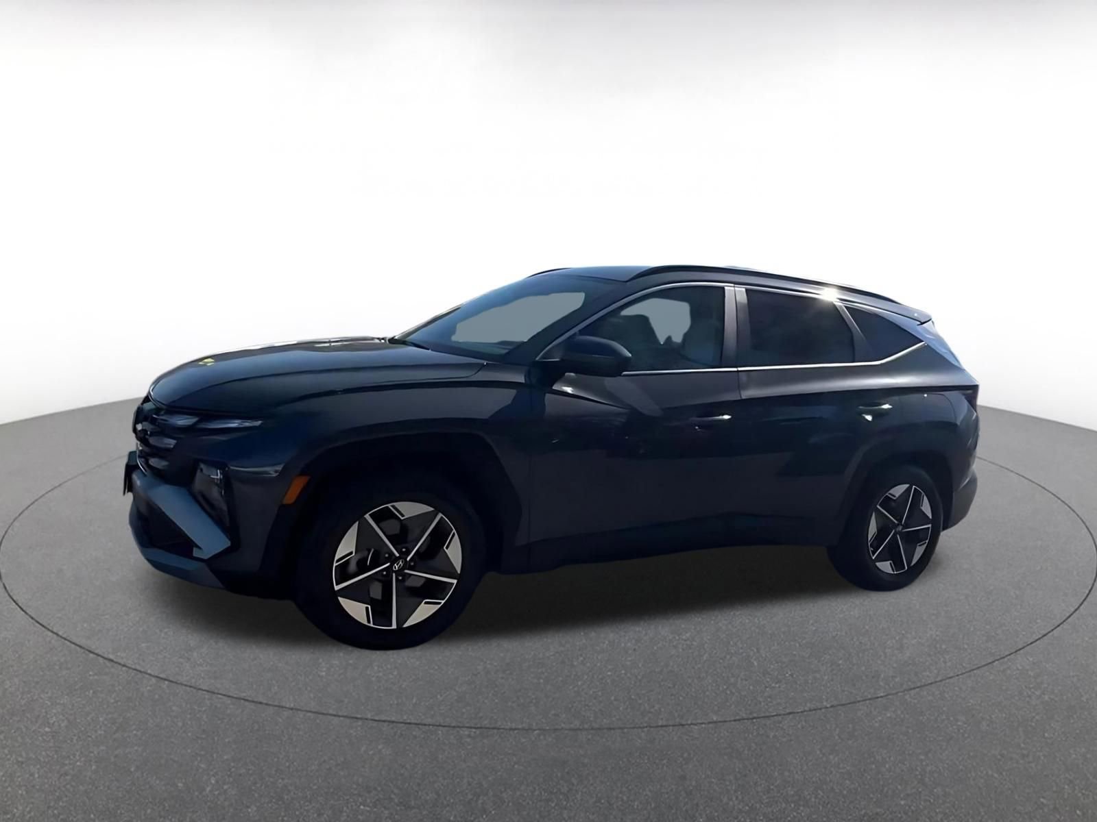Thumbnail: 2025 Hyundai Tucson - 8