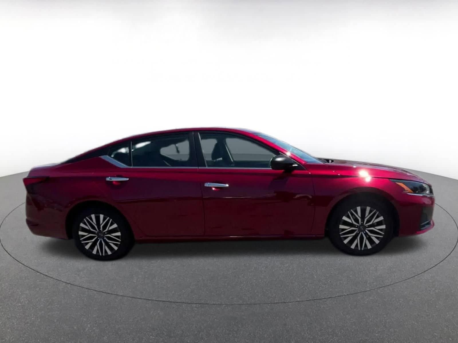 Thumbnail: 2024 Nissan Altima - 15