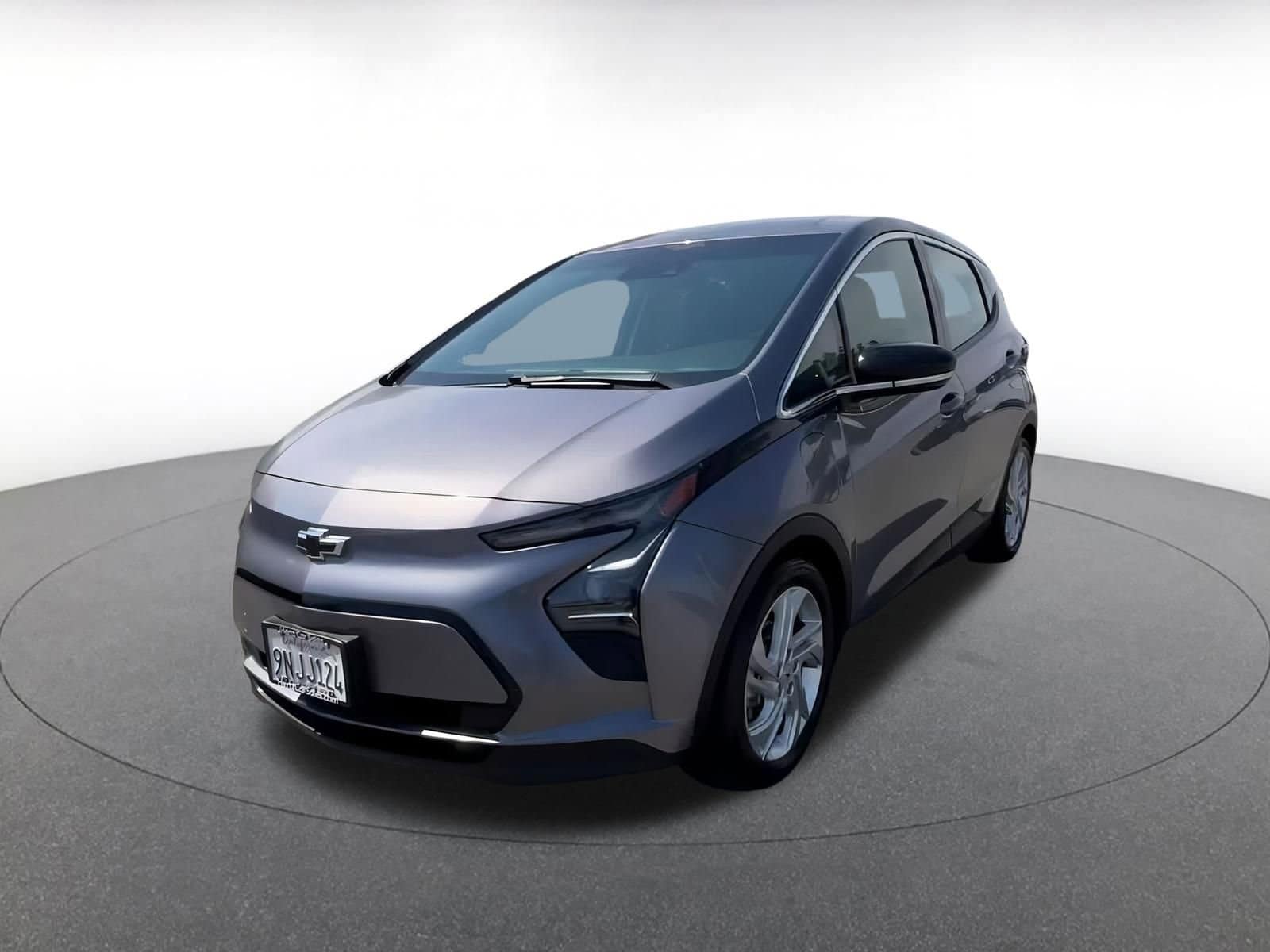Thumbnail: 2023 Chevrolet Bolt EV - 5