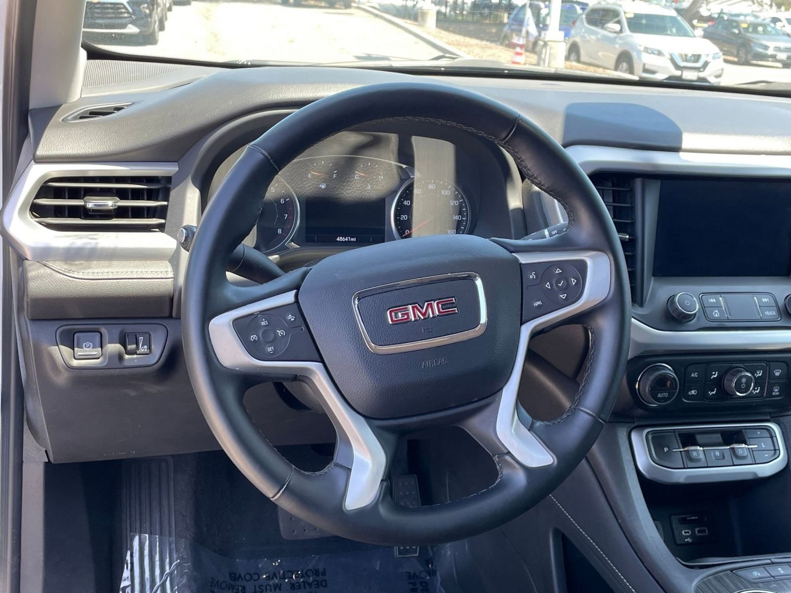 2023 GMC Acadia SLT 23