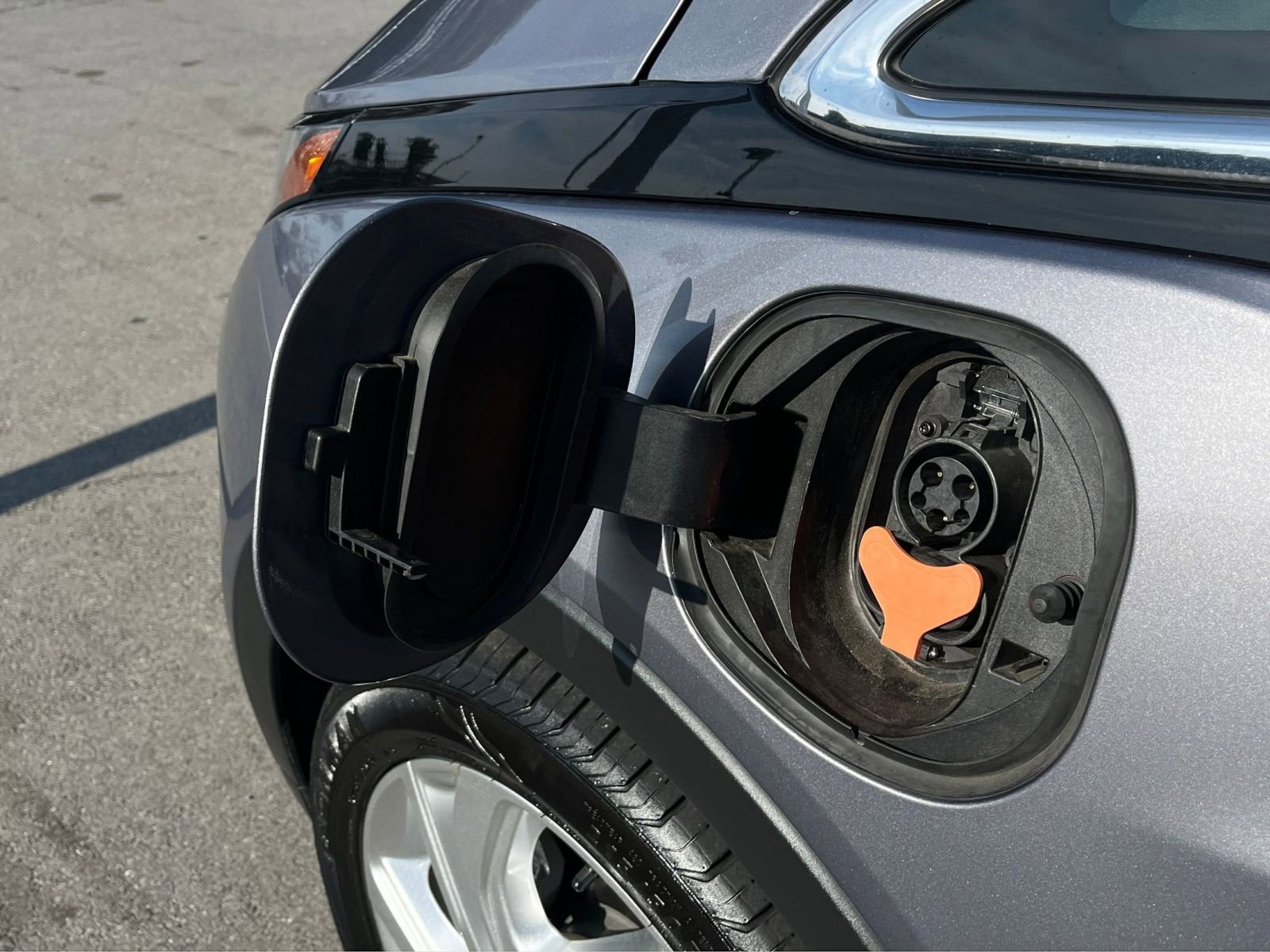 Thumbnail: 2023 Chevrolet Bolt EV - 19