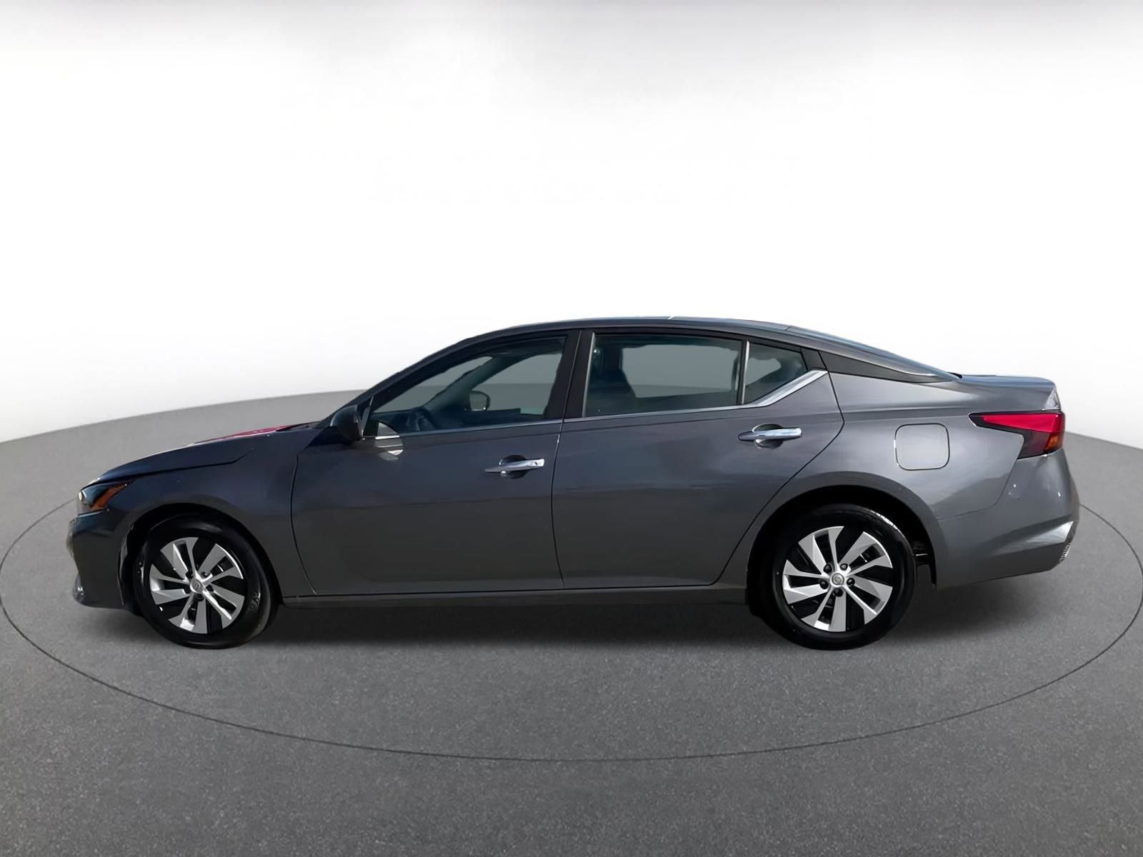 Thumbnail: 2024 Nissan Altima - 7