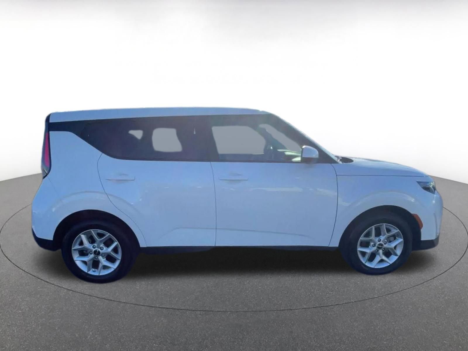 Thumbnail: 2025 Kia Soul - 16