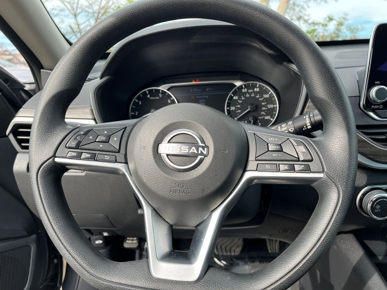 Thumbnail: 2025 Nissan Altima - 29