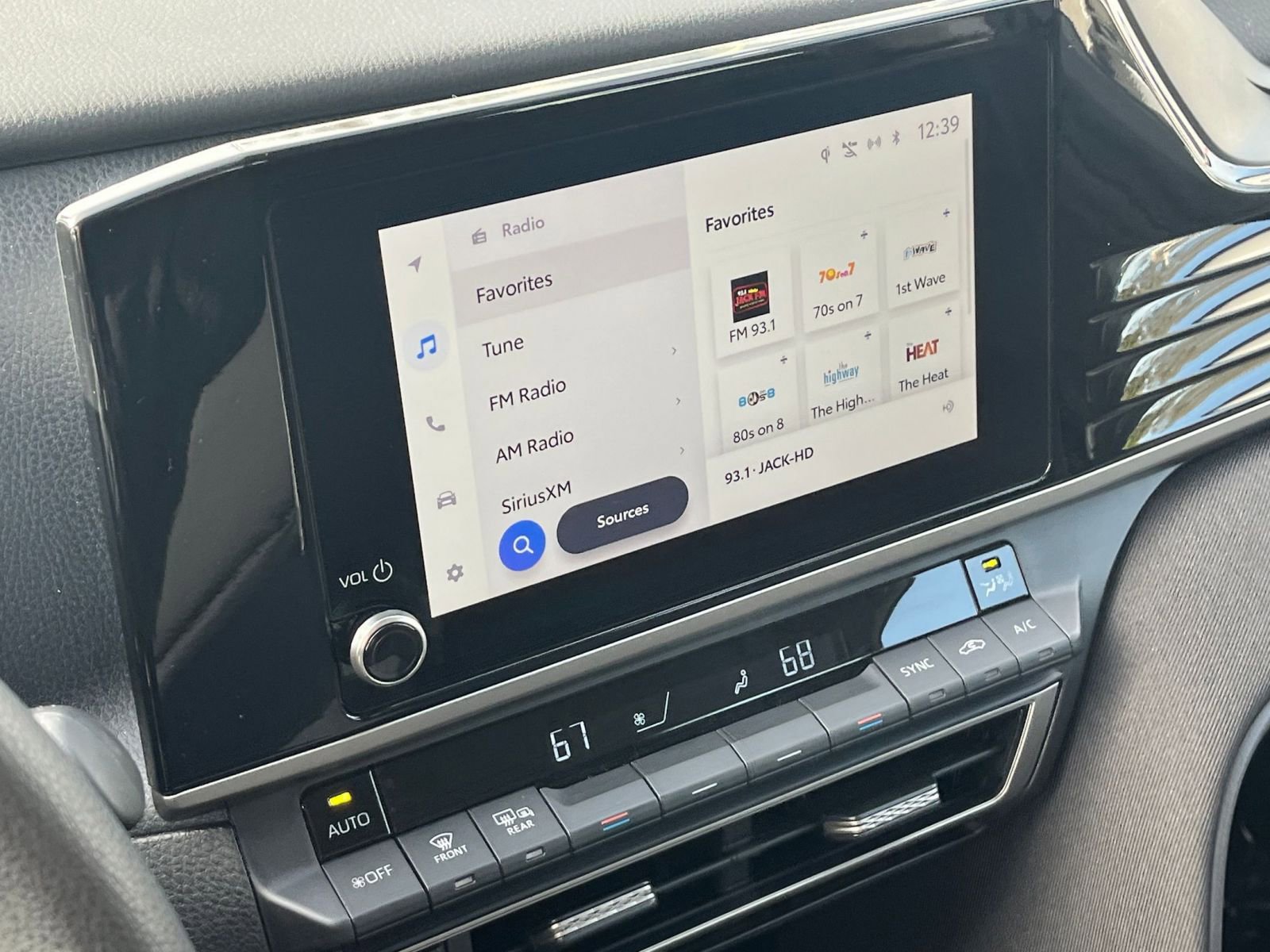 Thumbnail: 2025 Toyota Camry - 21