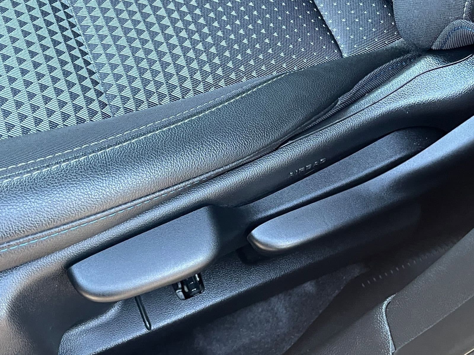 Thumbnail: 2025 Chevrolet Trax - 22