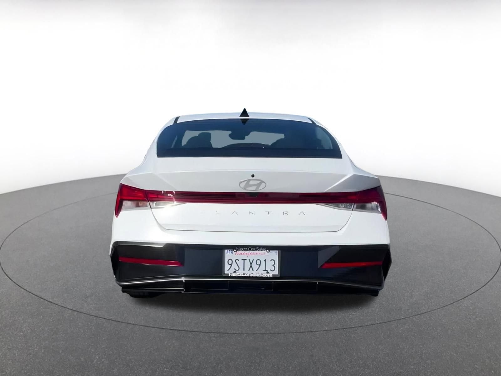 Thumbnail: 2025 Hyundai Elantra - 12