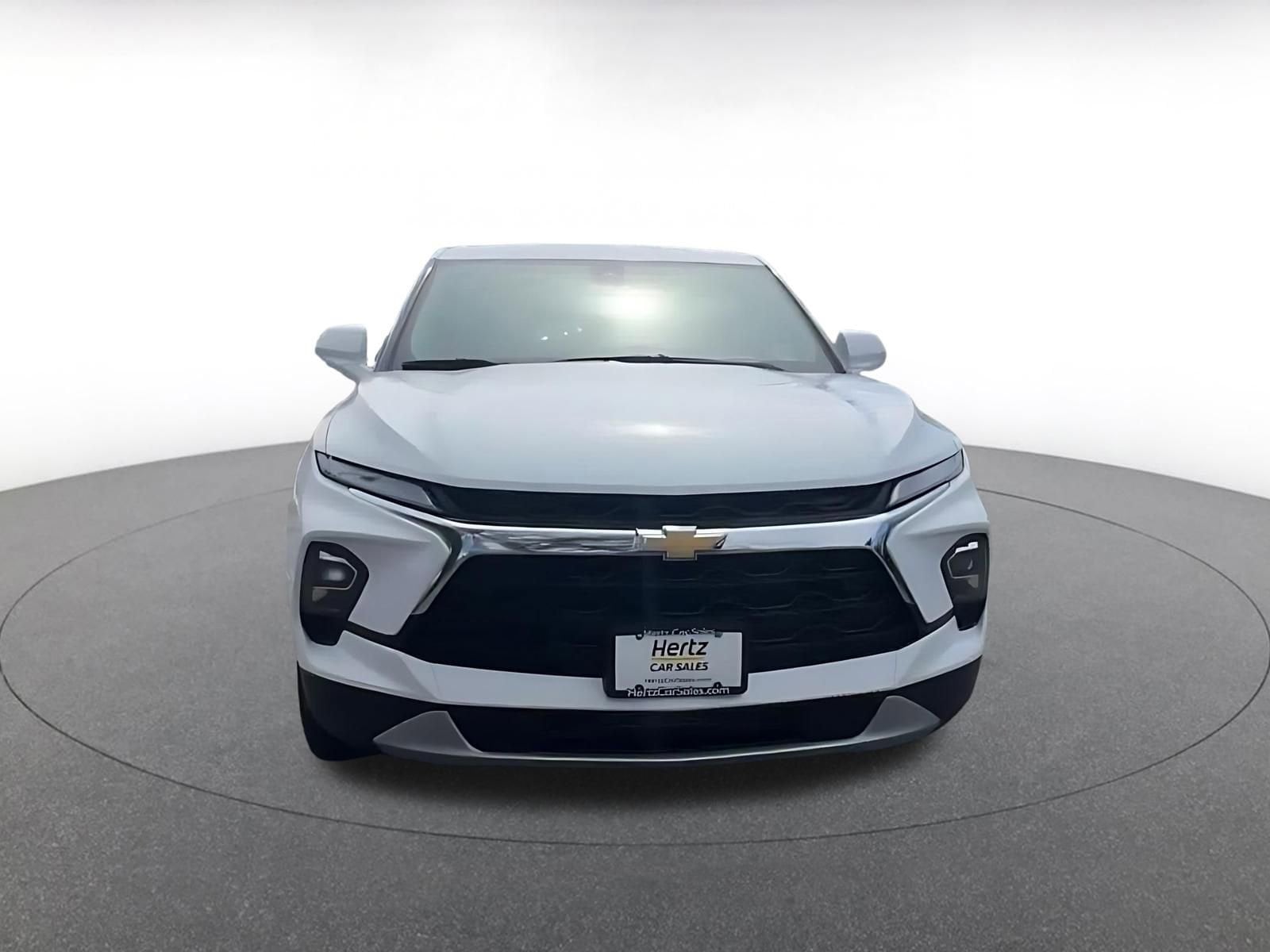 Thumbnail: 2025 Chevrolet Blazer - 4