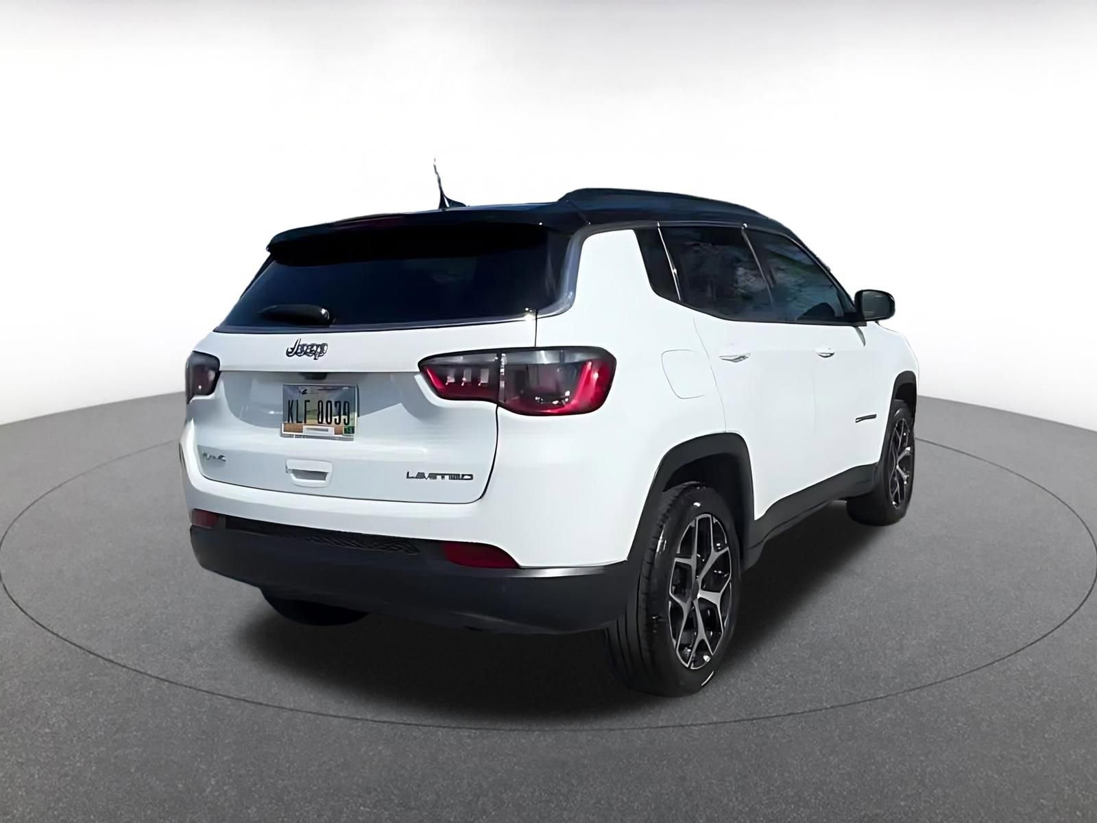Thumbnail: 2025 Jeep Compass - 15