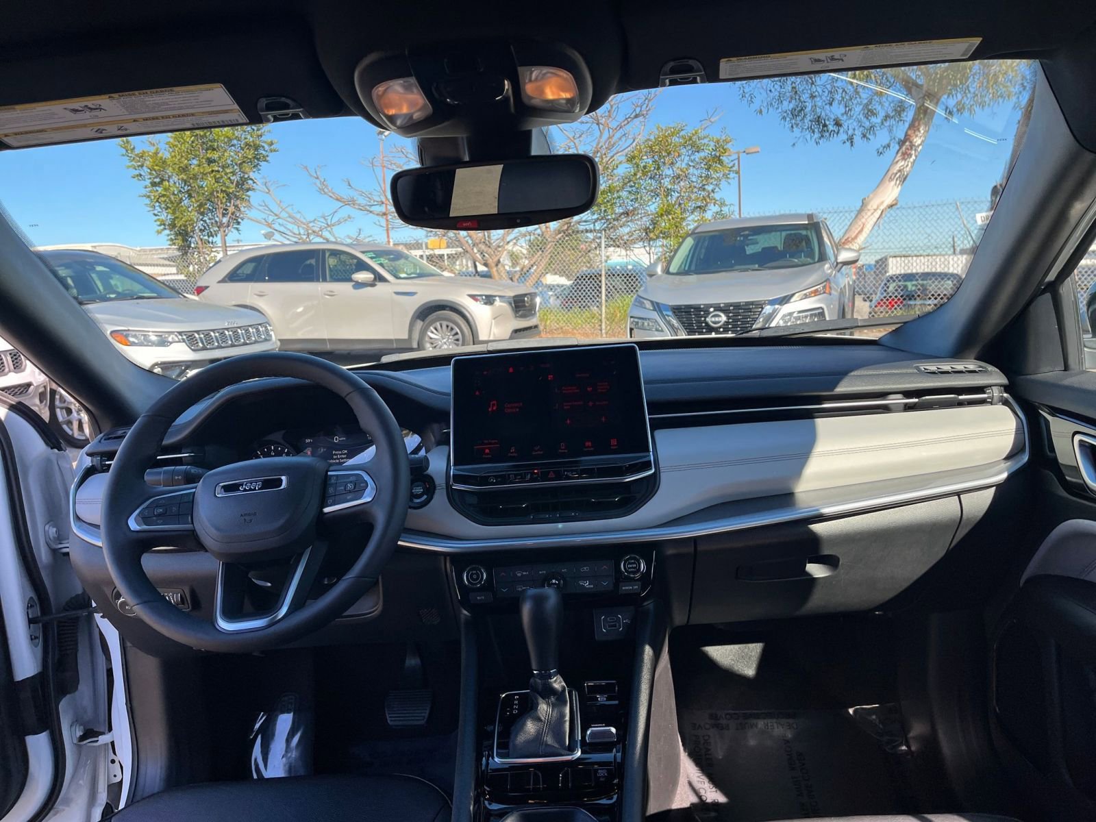 Thumbnail: 2025 Jeep Compass - 34