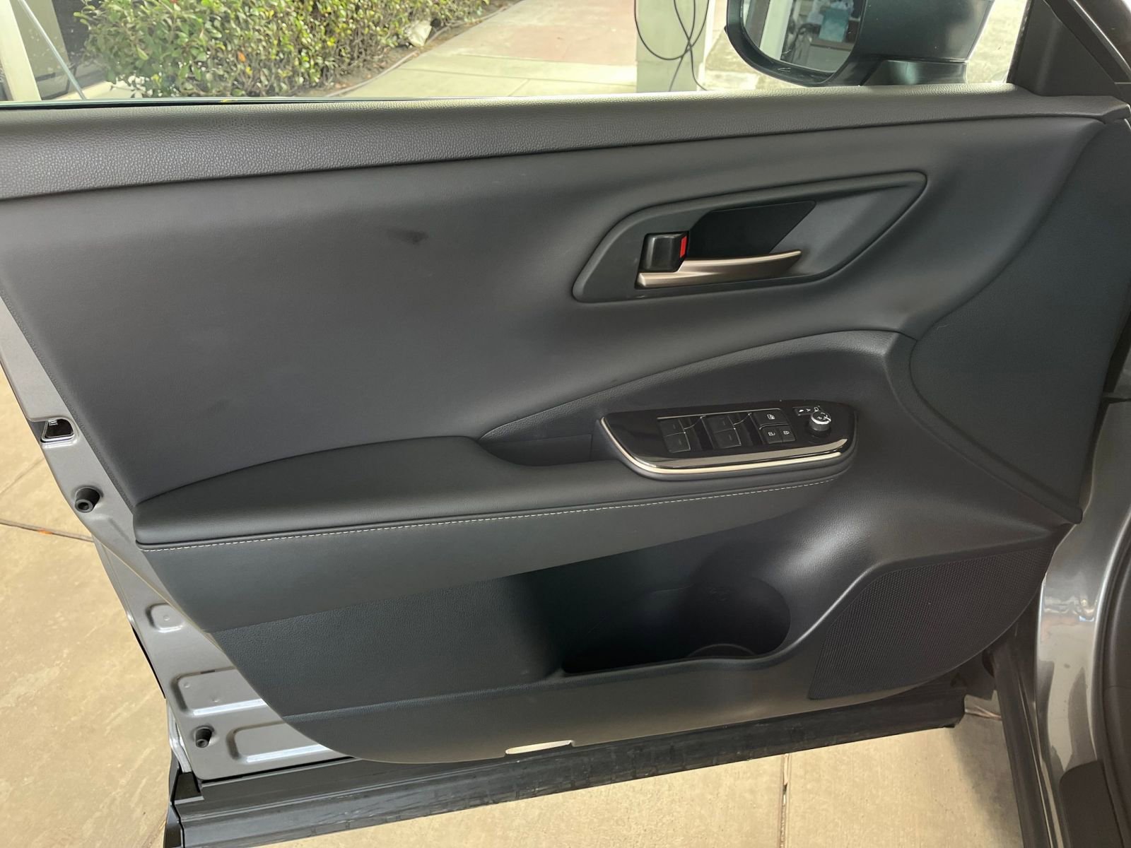 Thumbnail: 2025 Toyota Crown - 18