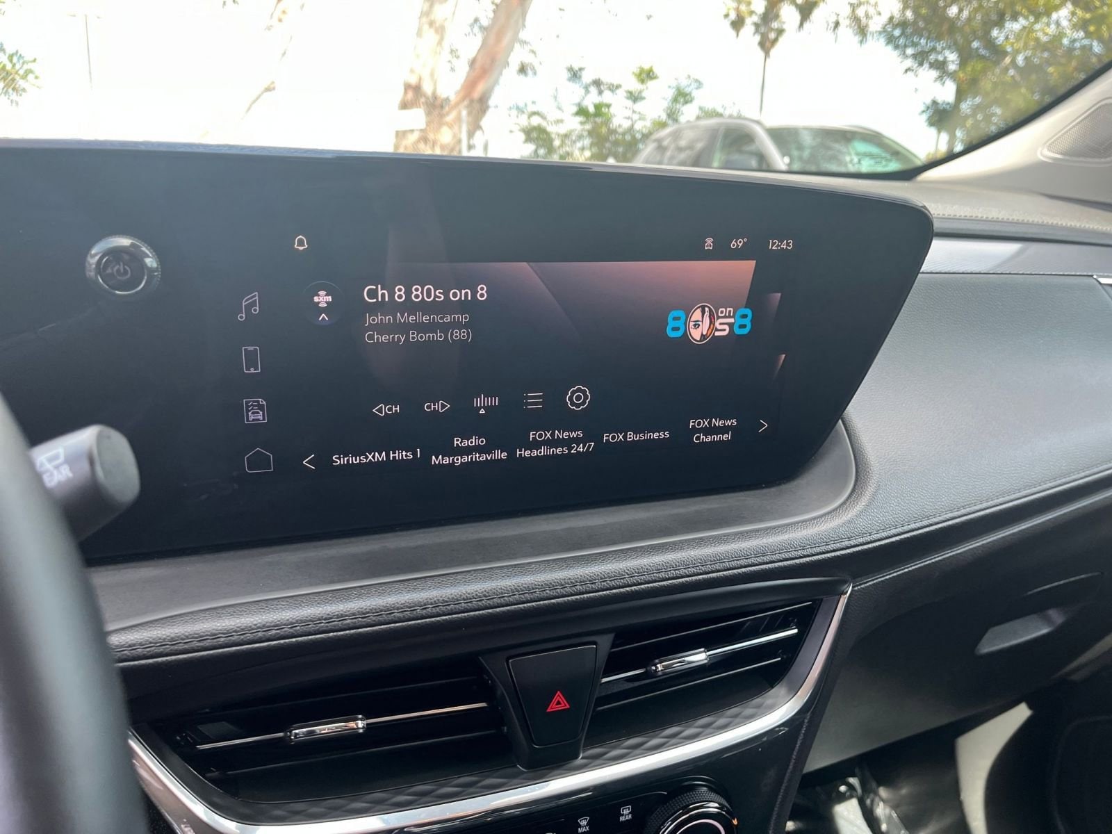 Thumbnail: 2025 Buick Encore GX - 20