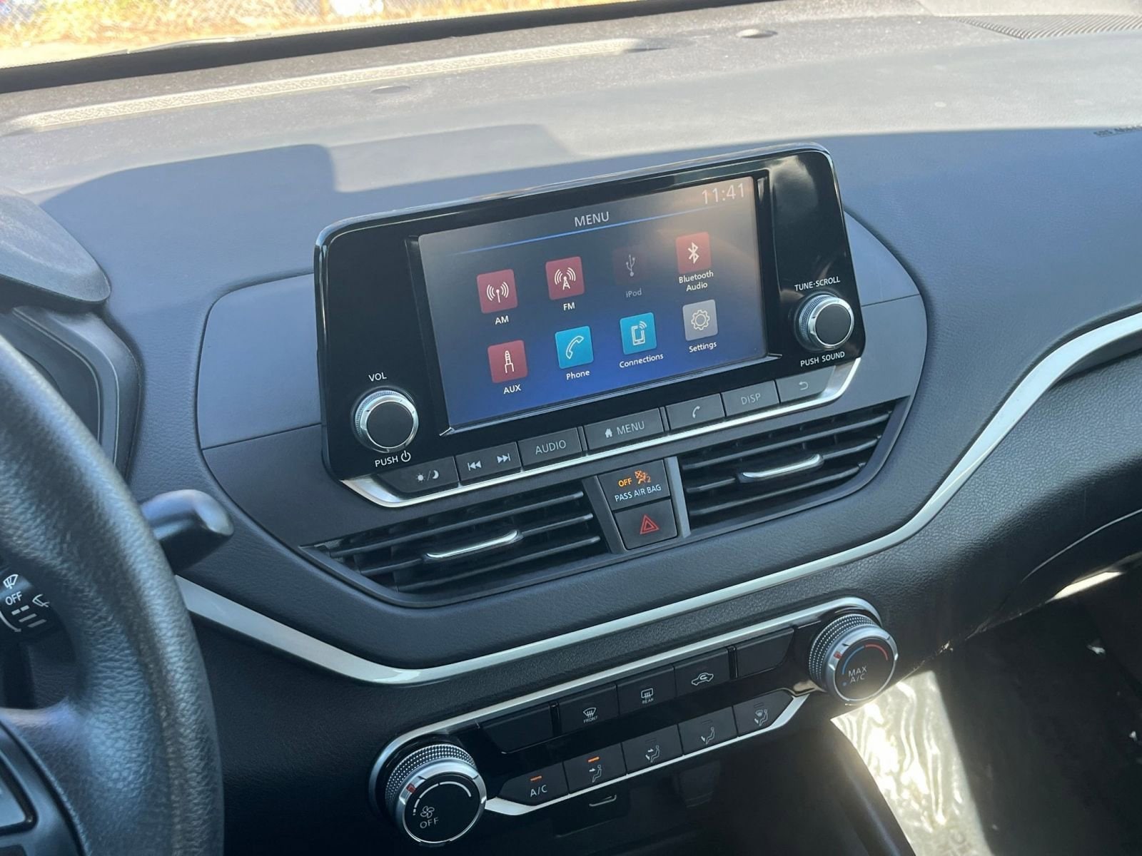 Thumbnail: 2023 Nissan Altima - 17