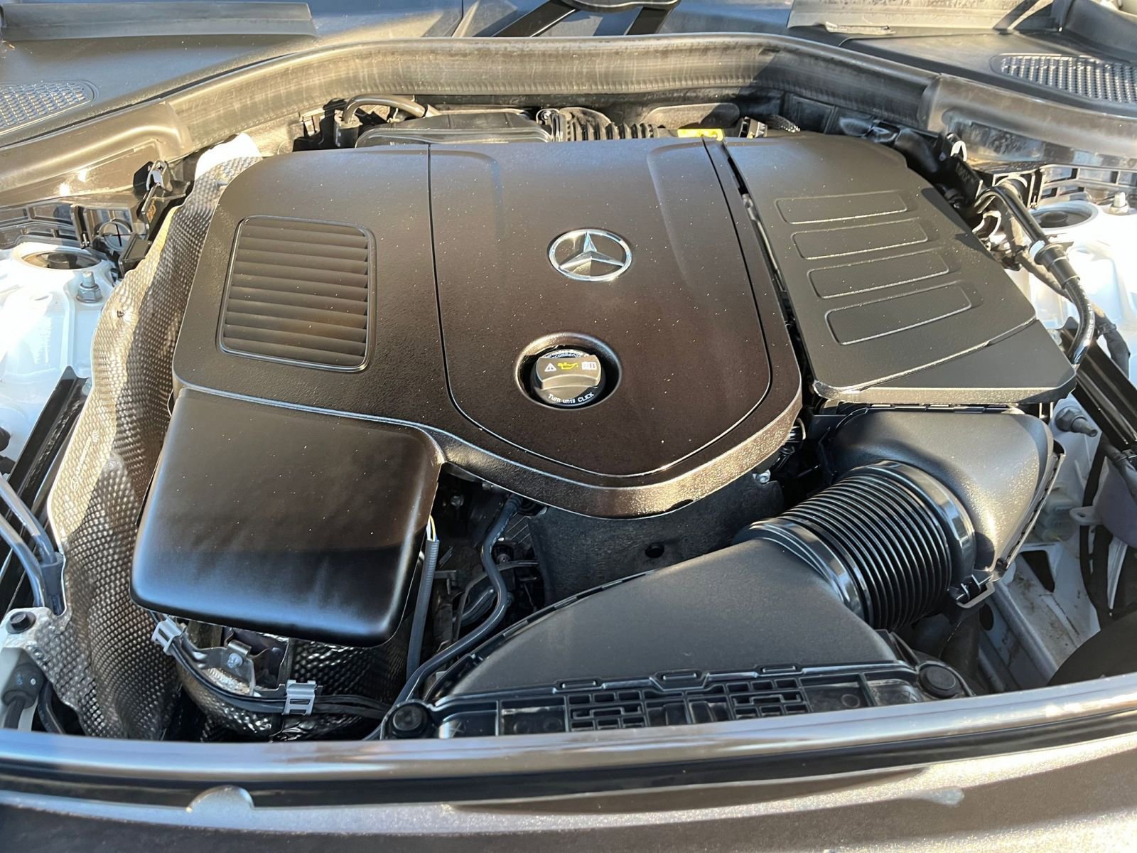 Thumbnail: 2024 Mercedes-Benz GLC - 32