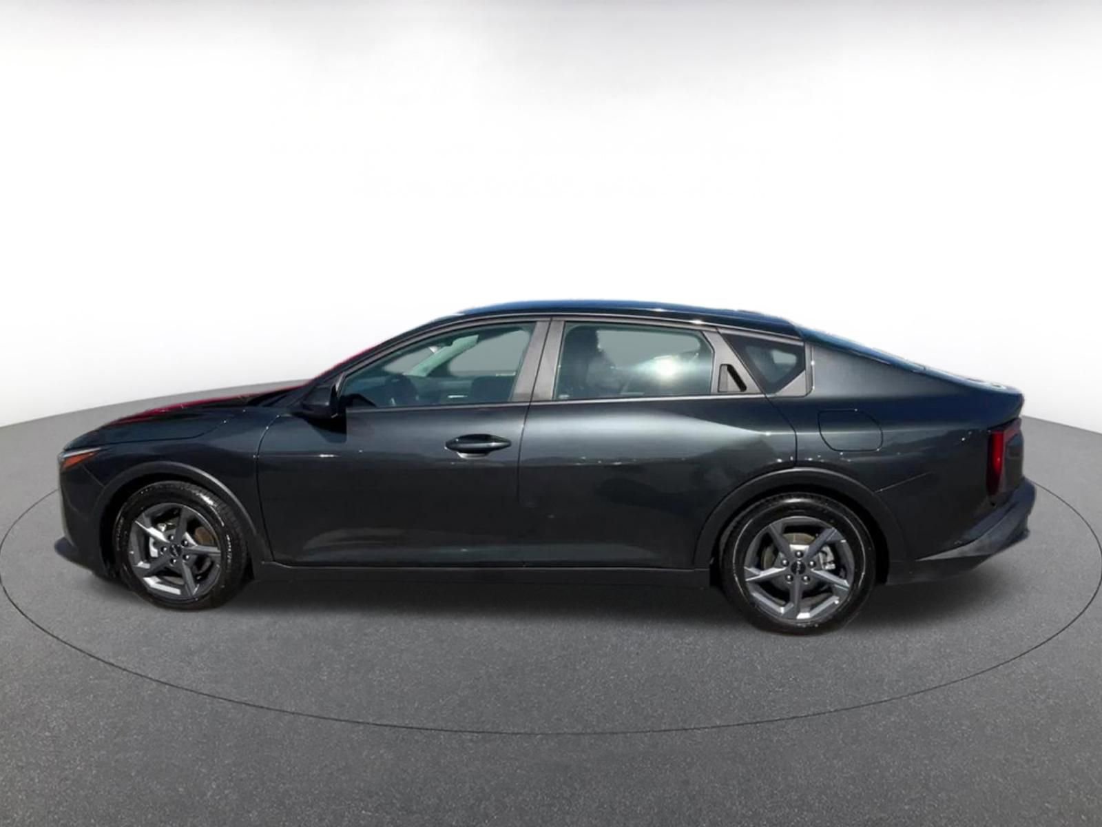 Thumbnail: 2025 Kia K4 - 9